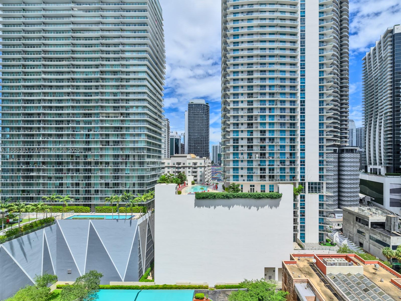 1250 S Miami Ave #1315, Miami FL 33130