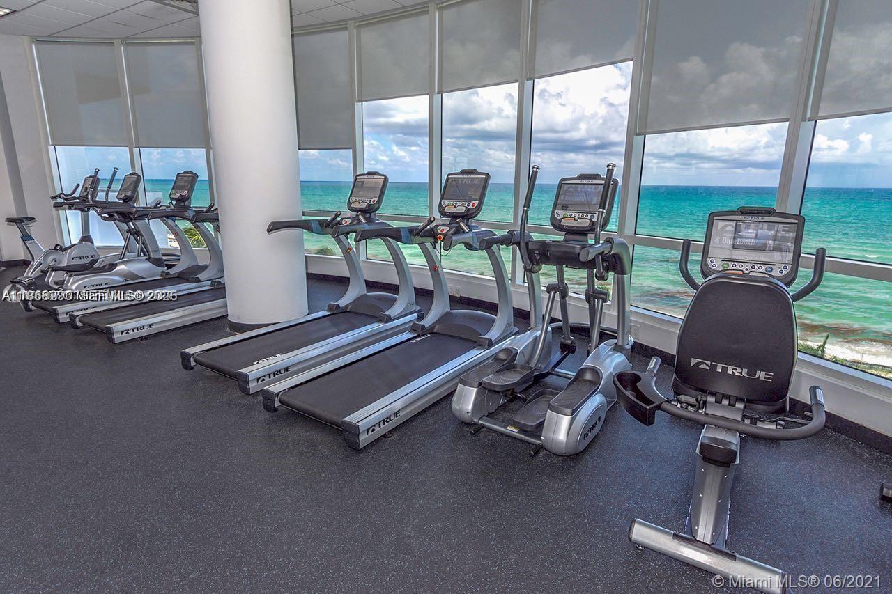6365 Collins Ave(AVAIL 04/05/2026) #3010, Miami Beach FL 33141