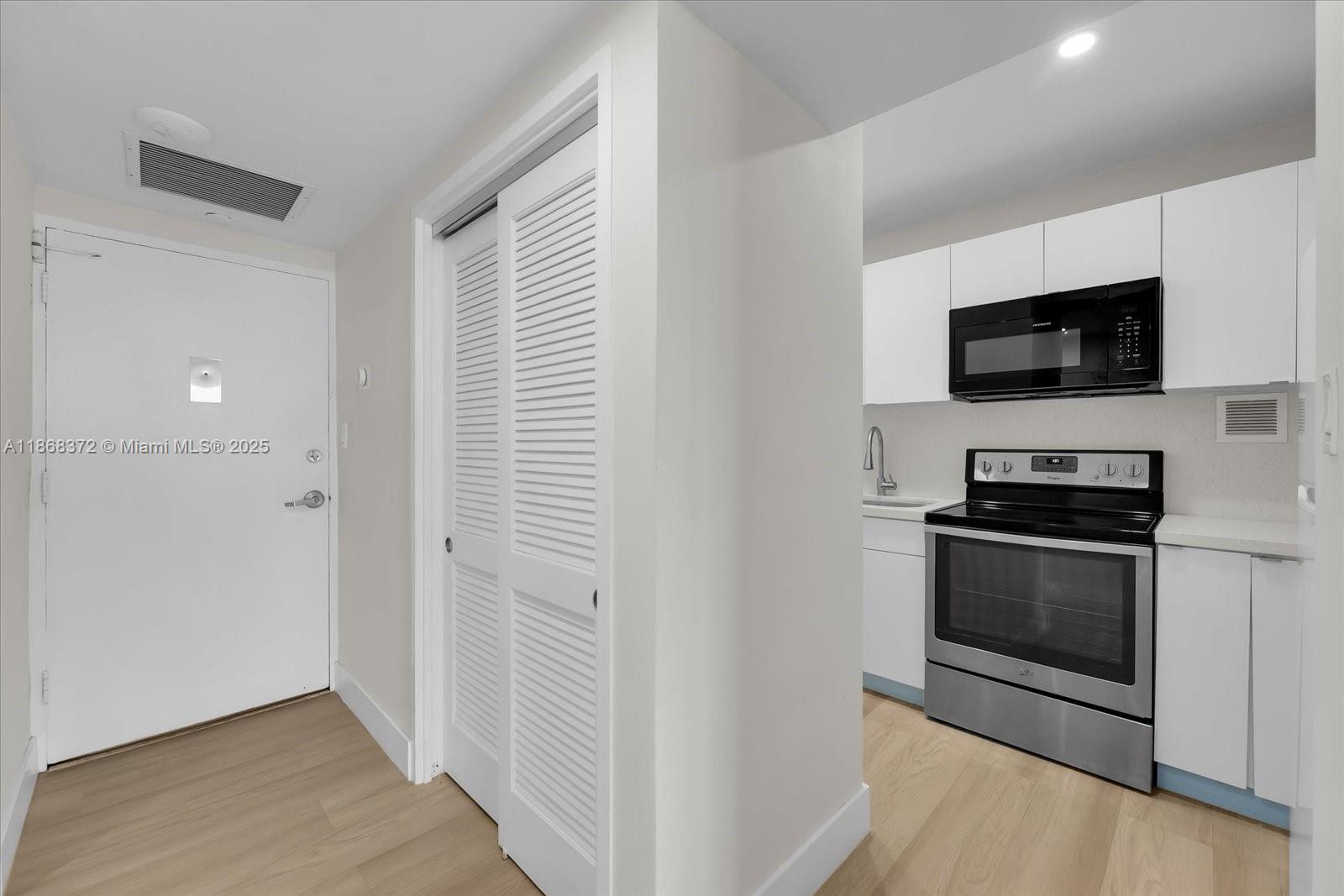 1200 West Ave #PH28, Miami Beach FL 33139