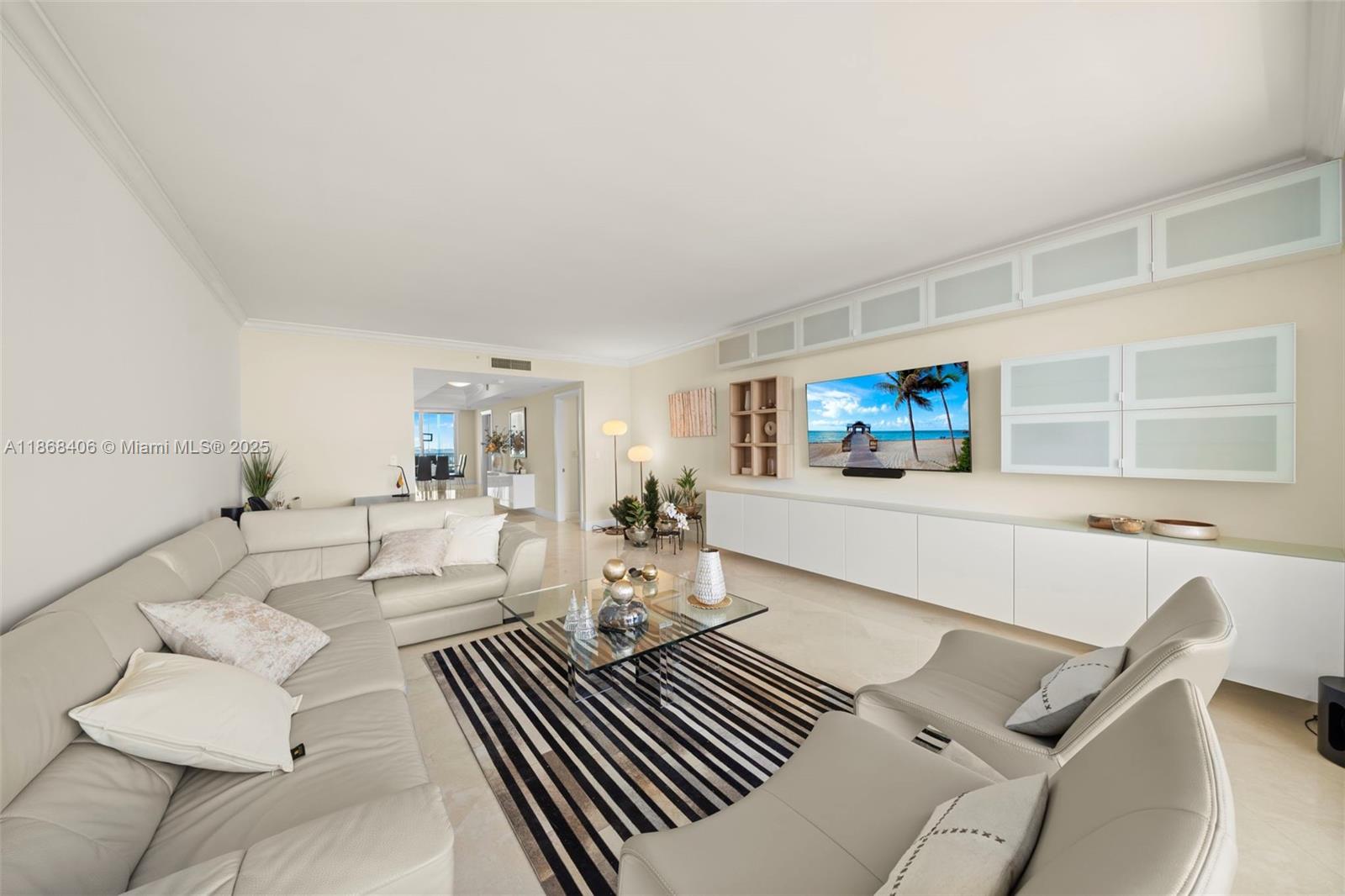 781 Crandon Blvd #1802, Key Biscayne FL 33149