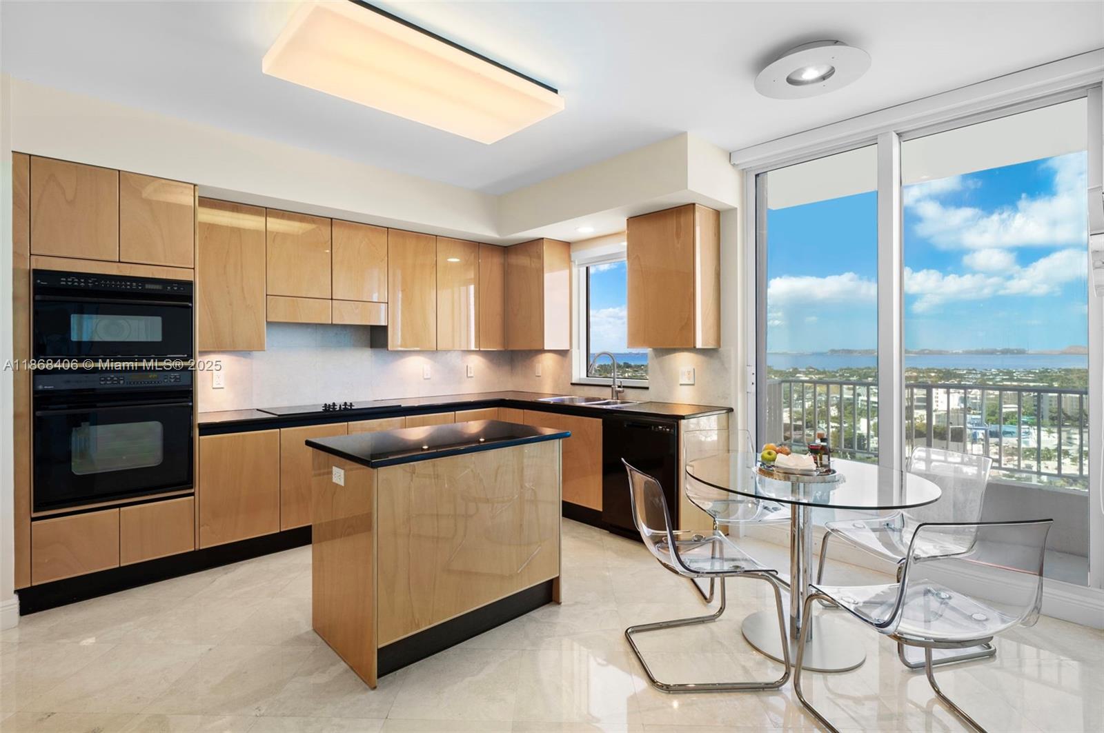 781 Crandon Blvd #1802, Key Biscayne FL 33149