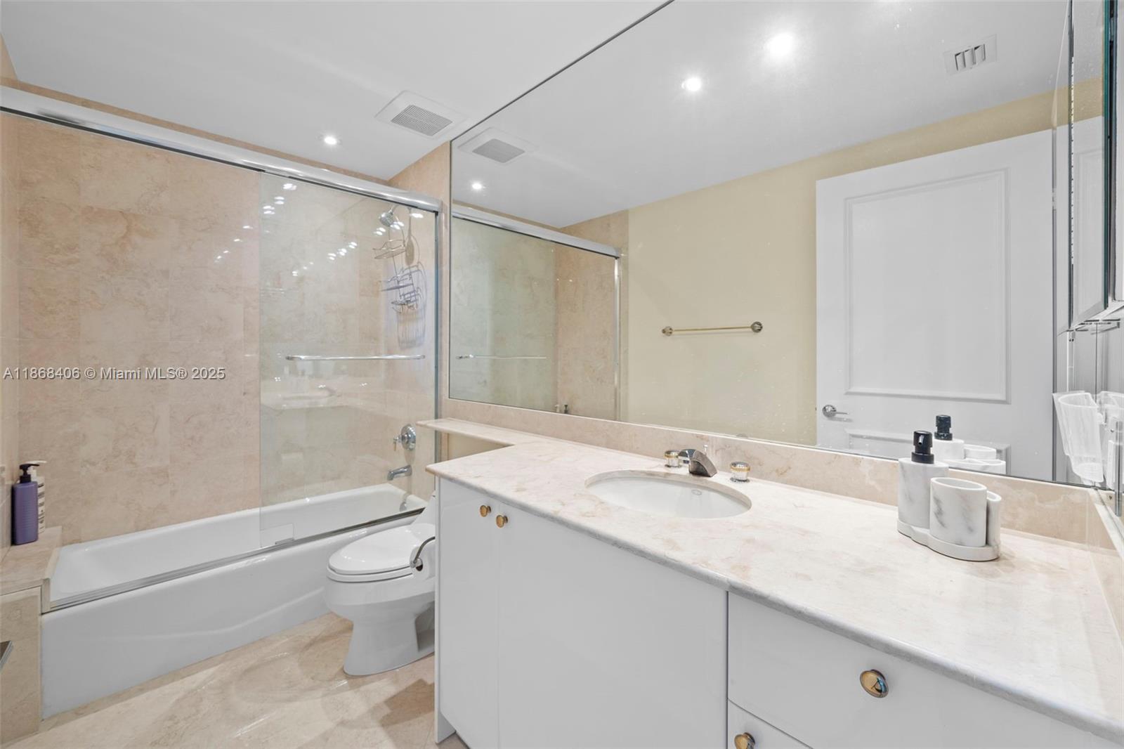 781 Crandon Blvd #1802, Key Biscayne FL 33149