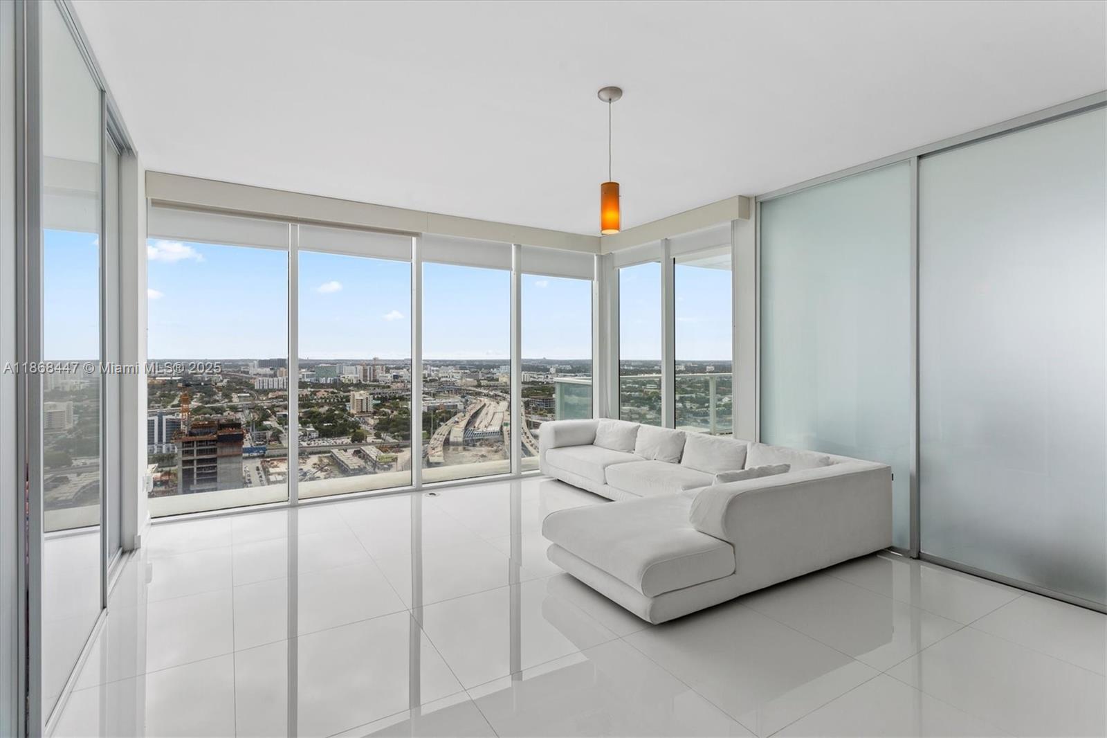 1040 Biscayne Blvd #3106, Miami FL 33132