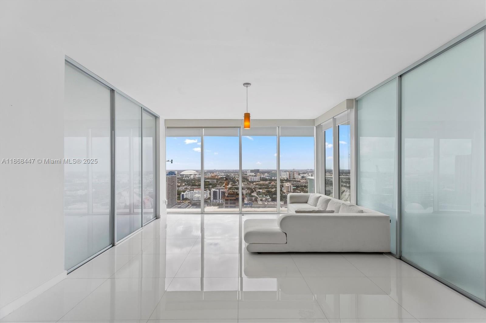 1040 Biscayne Blvd #3106, Miami FL 33132