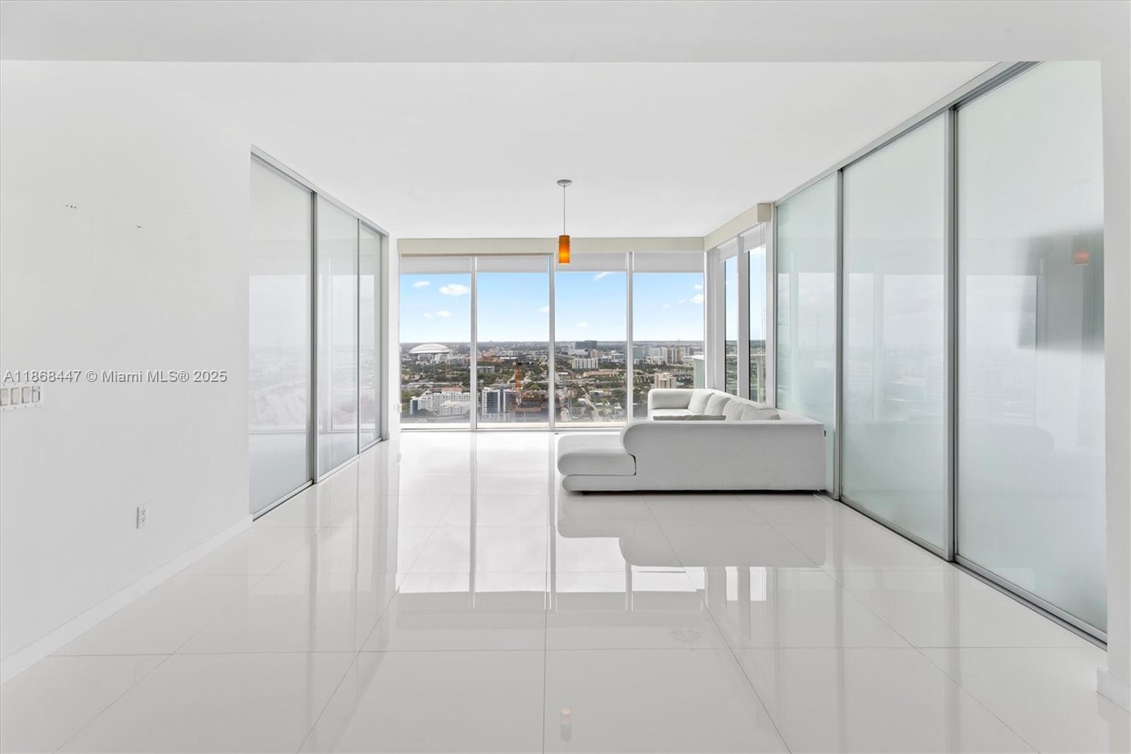 1040 Biscayne Blvd #3106, Miami FL 33132