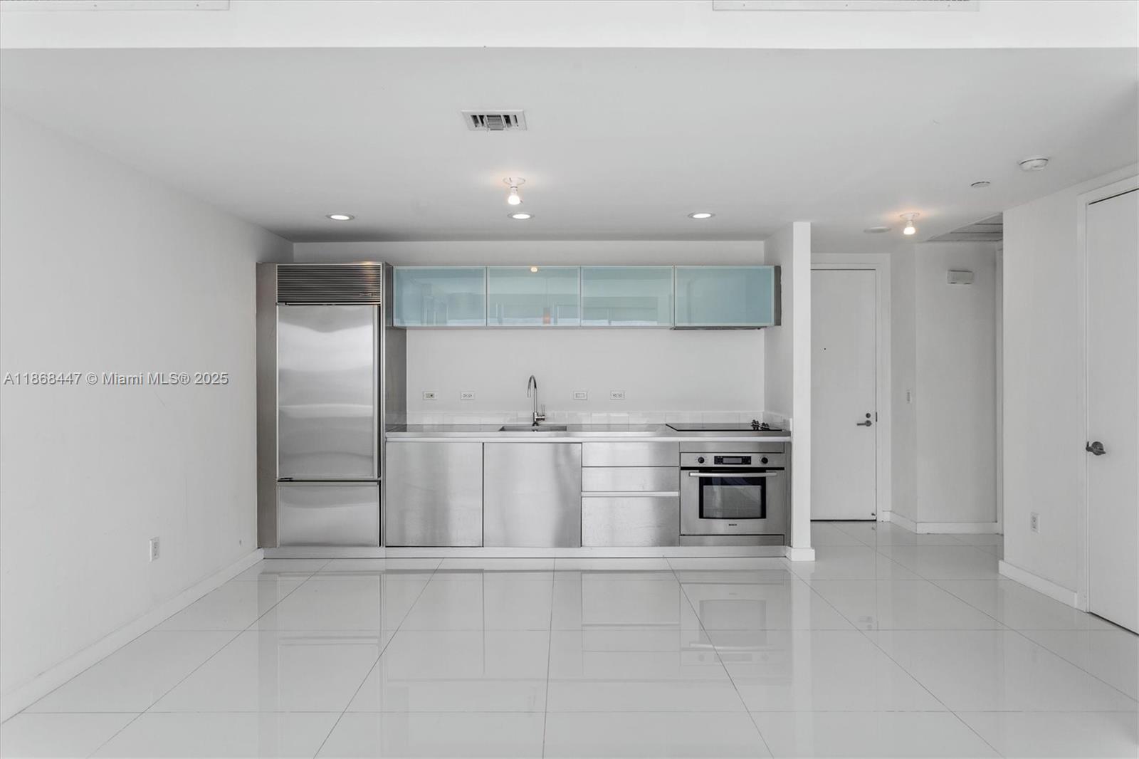 1040 Biscayne Blvd #3106, Miami FL 33132