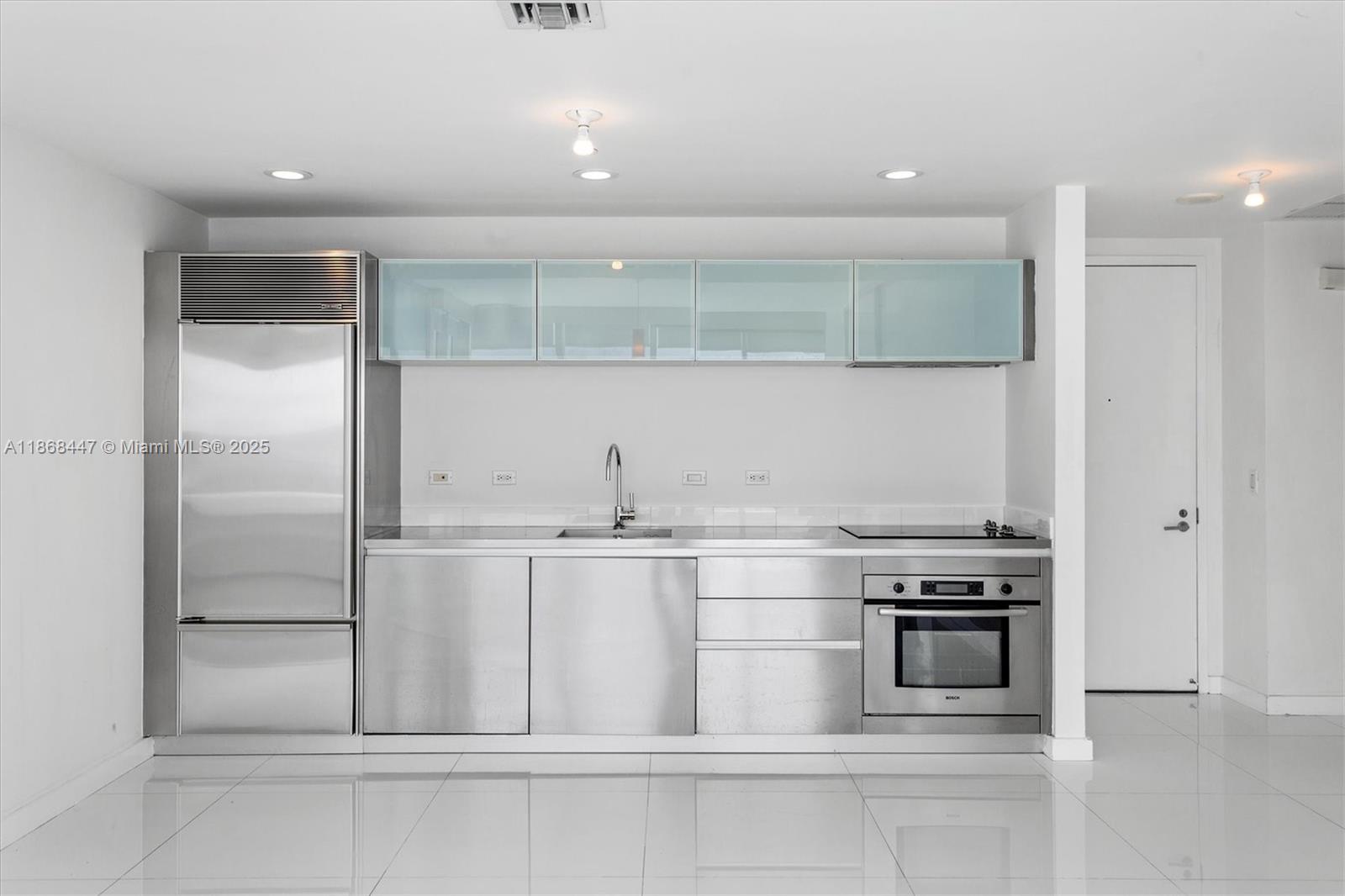 1040 Biscayne Blvd #3106, Miami FL 33132