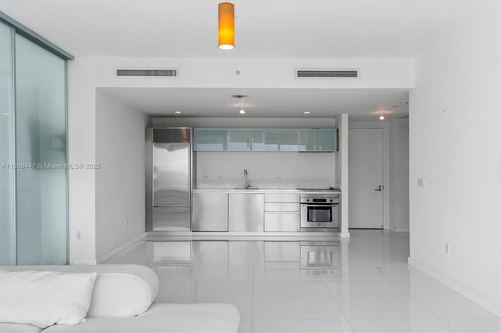 1040 Biscayne Blvd #3106, Miami FL 33132