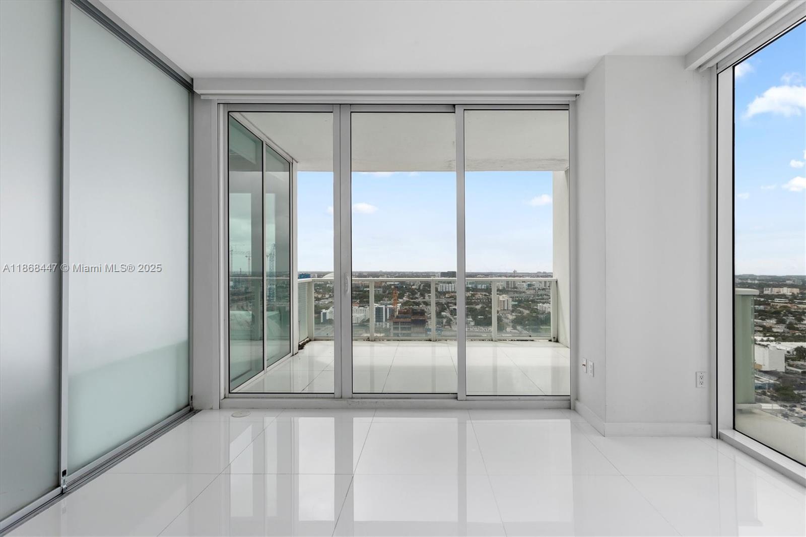 1040 Biscayne Blvd #3106, Miami FL 33132