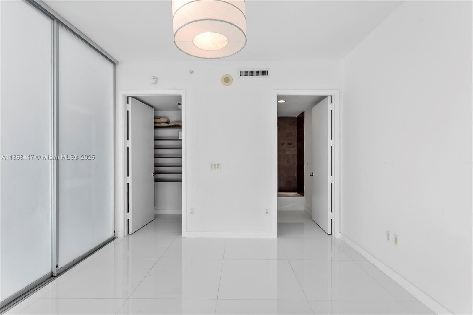 1040 Biscayne Blvd #3106, Miami FL 33132