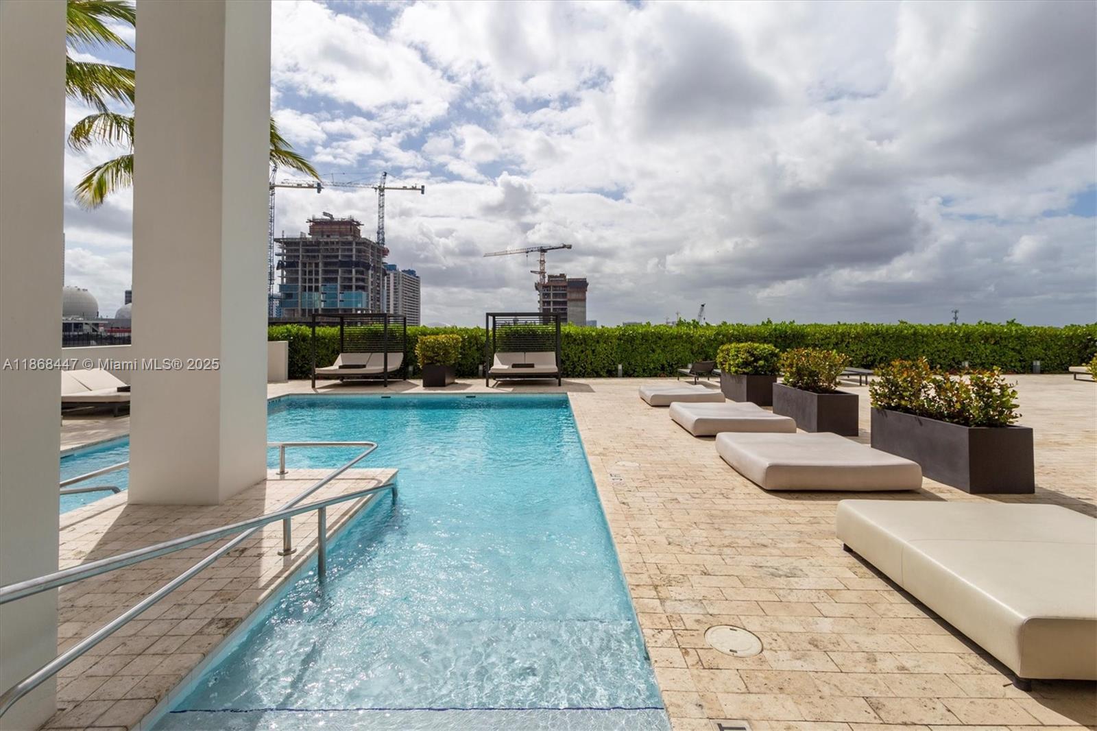 1040 Biscayne Blvd #3106, Miami FL 33132