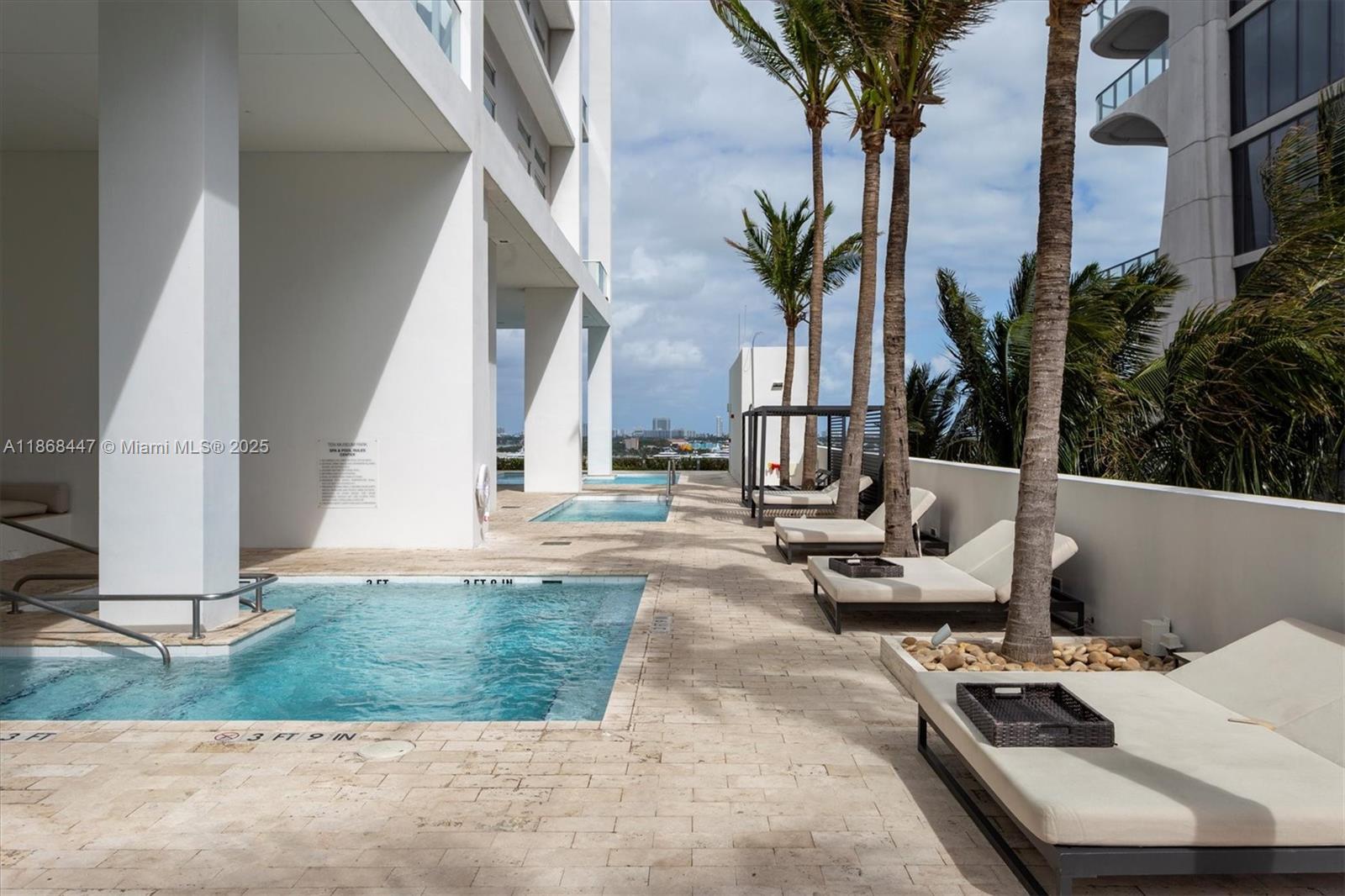 1040 Biscayne Blvd #3106, Miami FL 33132