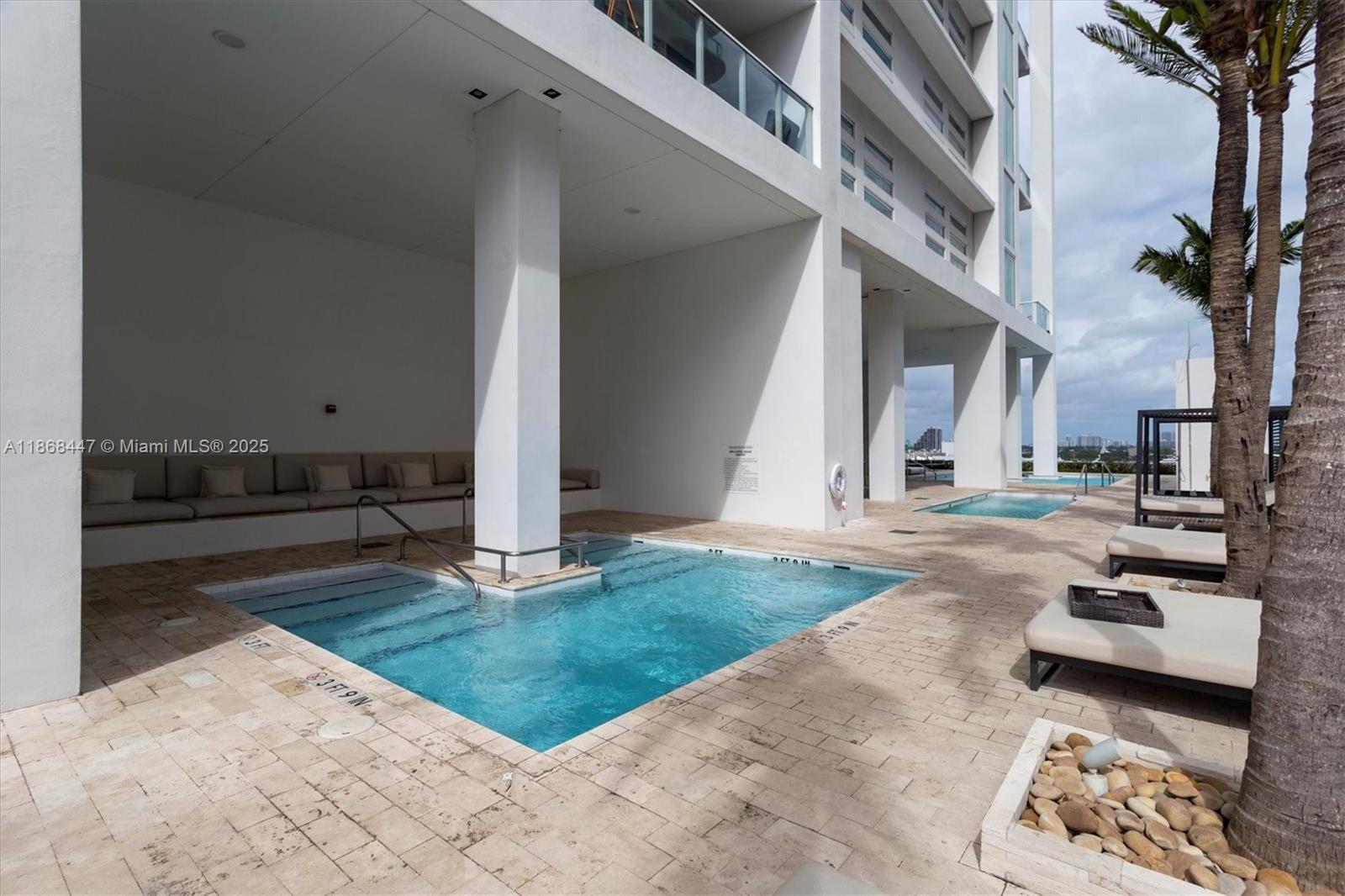 1040 Biscayne Blvd #3106, Miami FL 33132