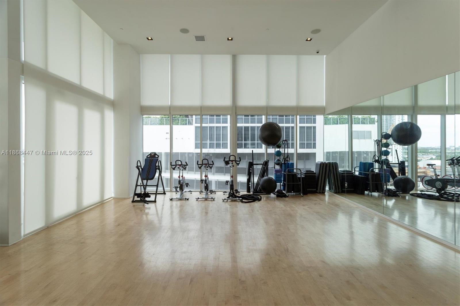 1040 Biscayne Blvd #3106, Miami FL 33132