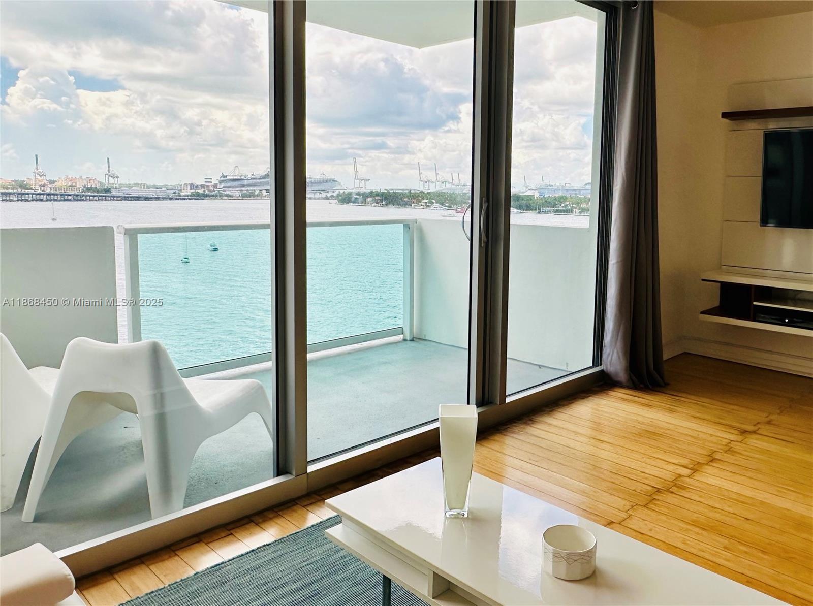 1200 West Ave #927, Miami Beach FL 33139