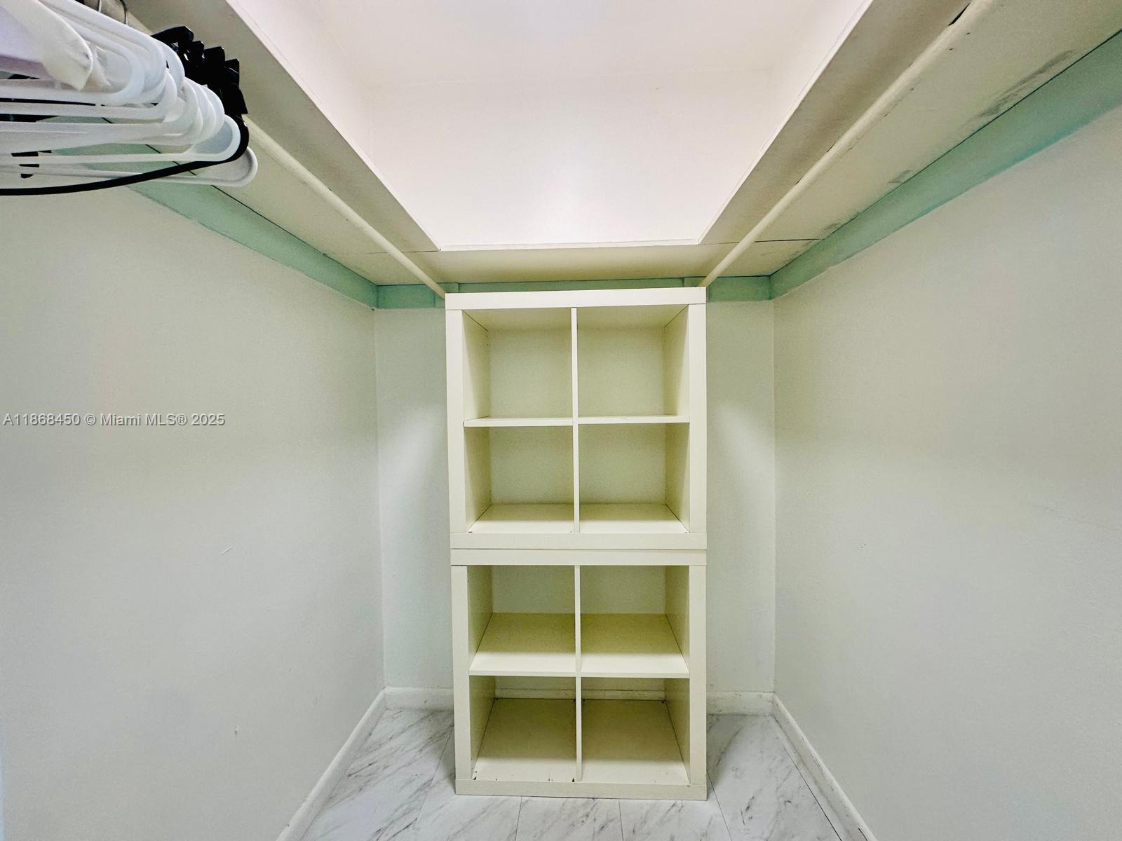 1200 West Ave #927, Miami Beach FL 33139