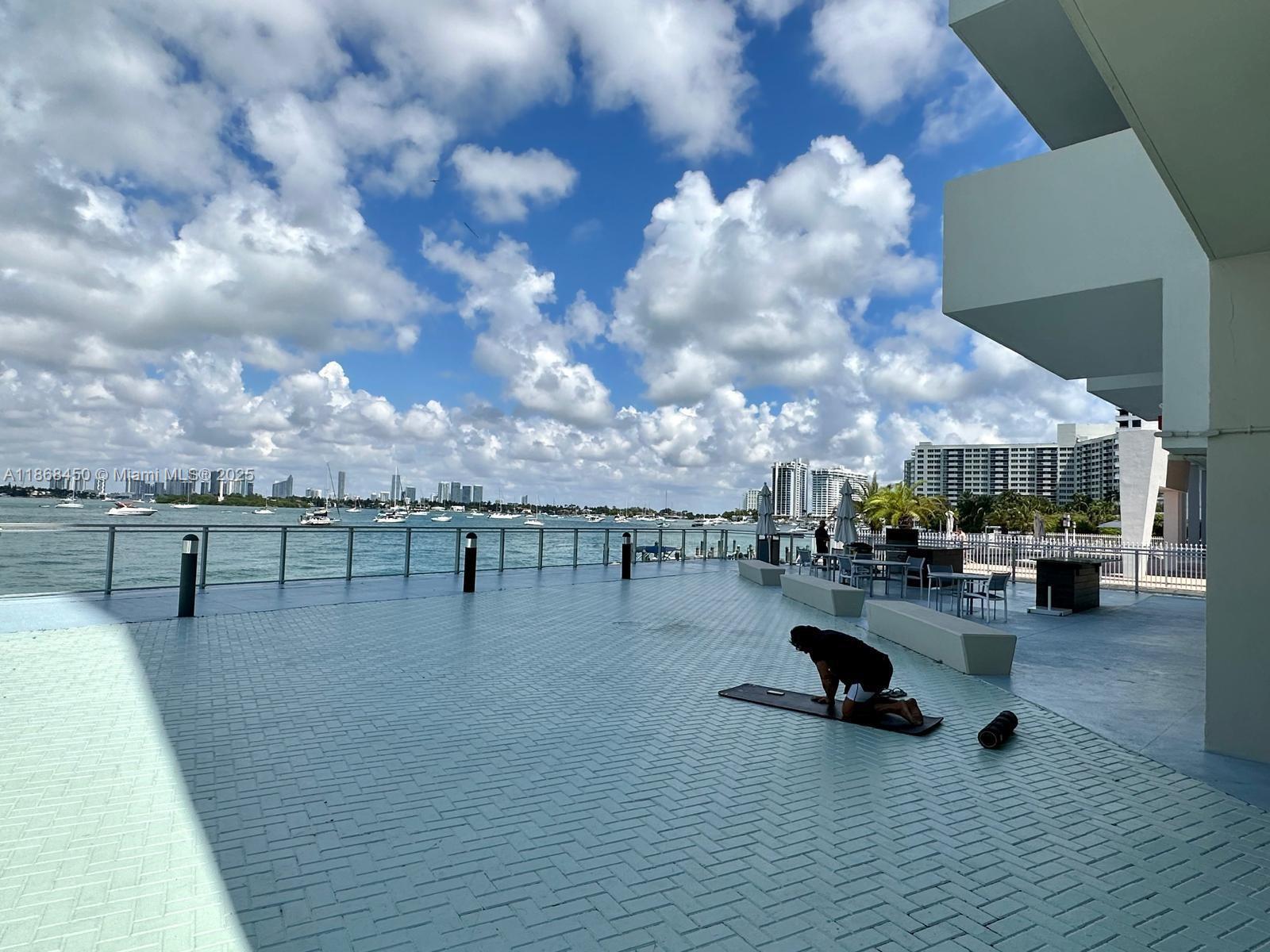 1200 West Ave #927, Miami Beach FL 33139