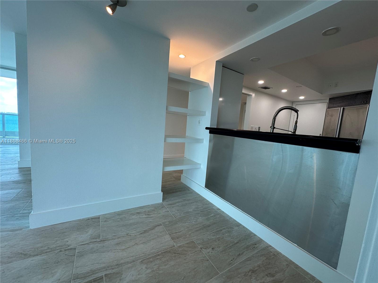 2127 Brickell Ave #1504, Miami FL 33129
