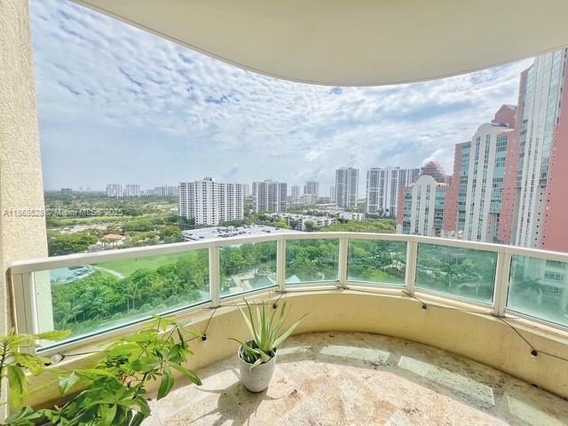 3340 NE 190th St #1507, Aventura FL 33180