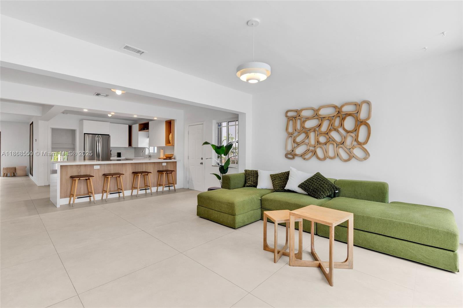 141 SW 23rd Rd, Miami FL 33129