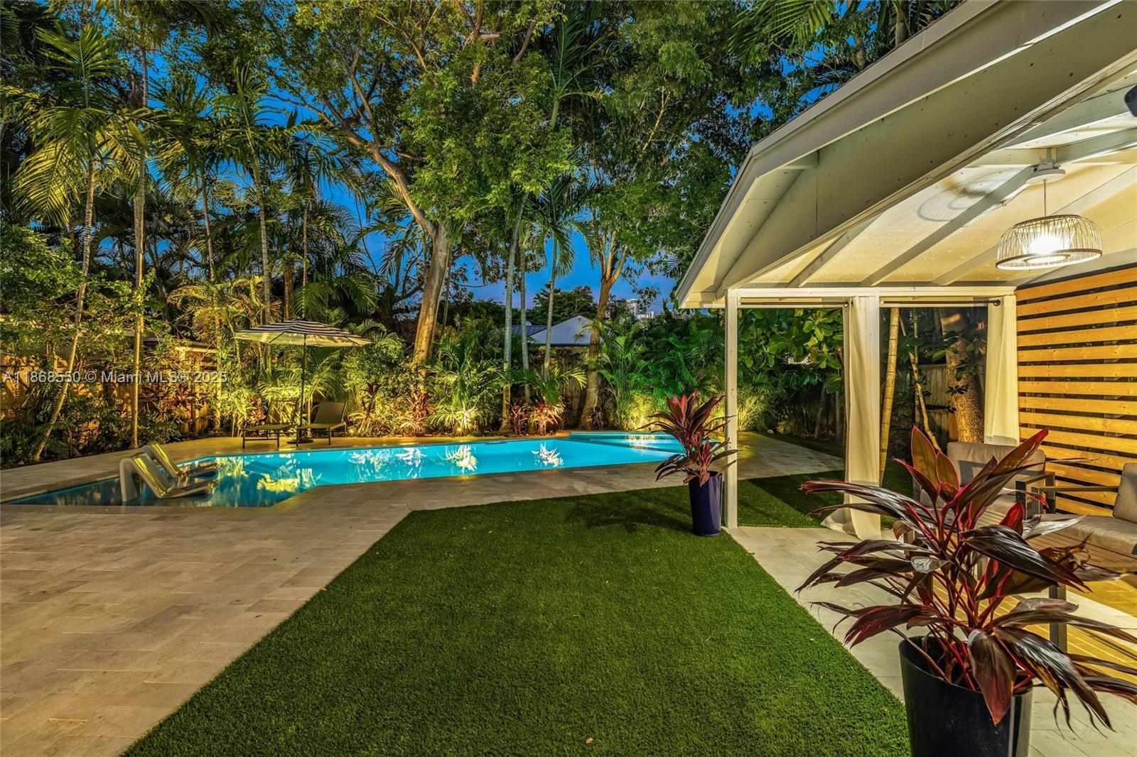 141 SW 23rd Rd, Miami FL 33129