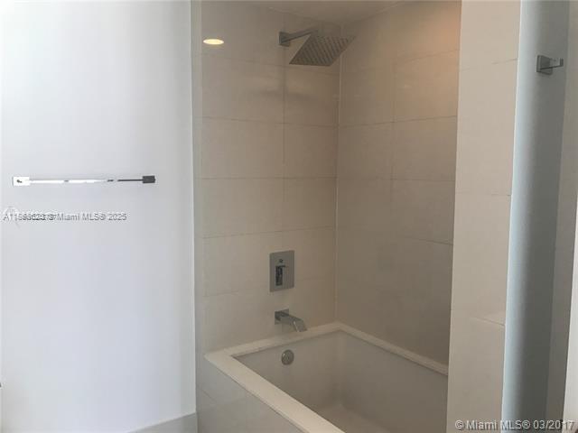 1300 S Miami Ave #1811, Miami FL 33130