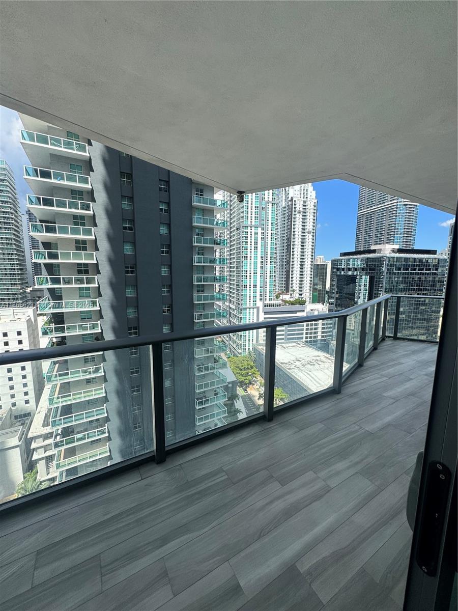 1300 S Miami Ave #1811, Miami FL 33130