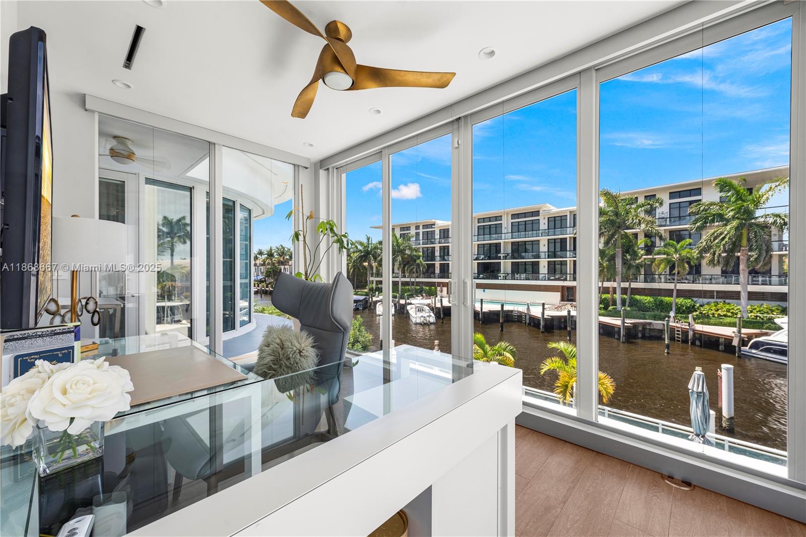 1319 Seminole Dr, Fort Lauderdale FL 33304