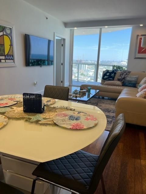 6365 Collins Avenue #2811, Miami Beach FL 33142