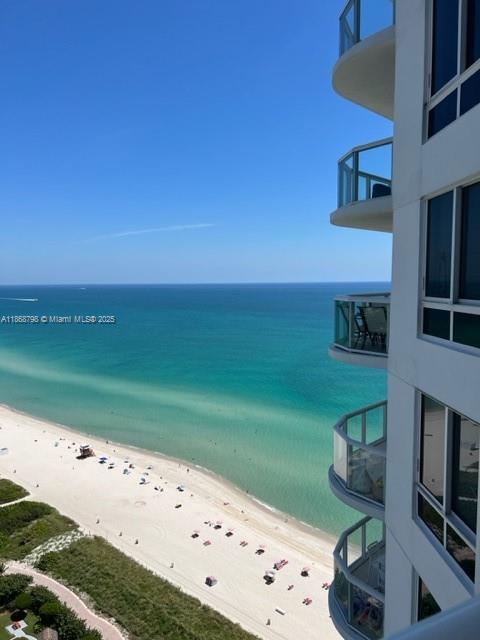6365 Collins Avenue #2811, Miami Beach FL 33142