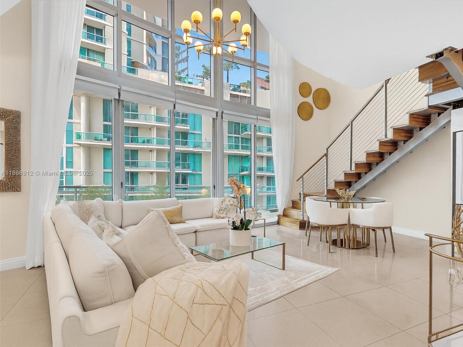 90 SW 3rd St #TH501, Miami FL 33130