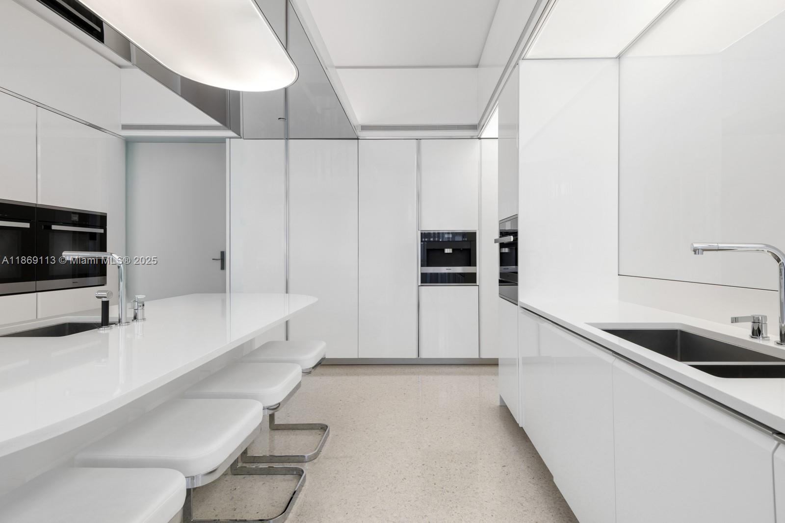 3315 Collins Ave #10B, Miami Beach FL 33140