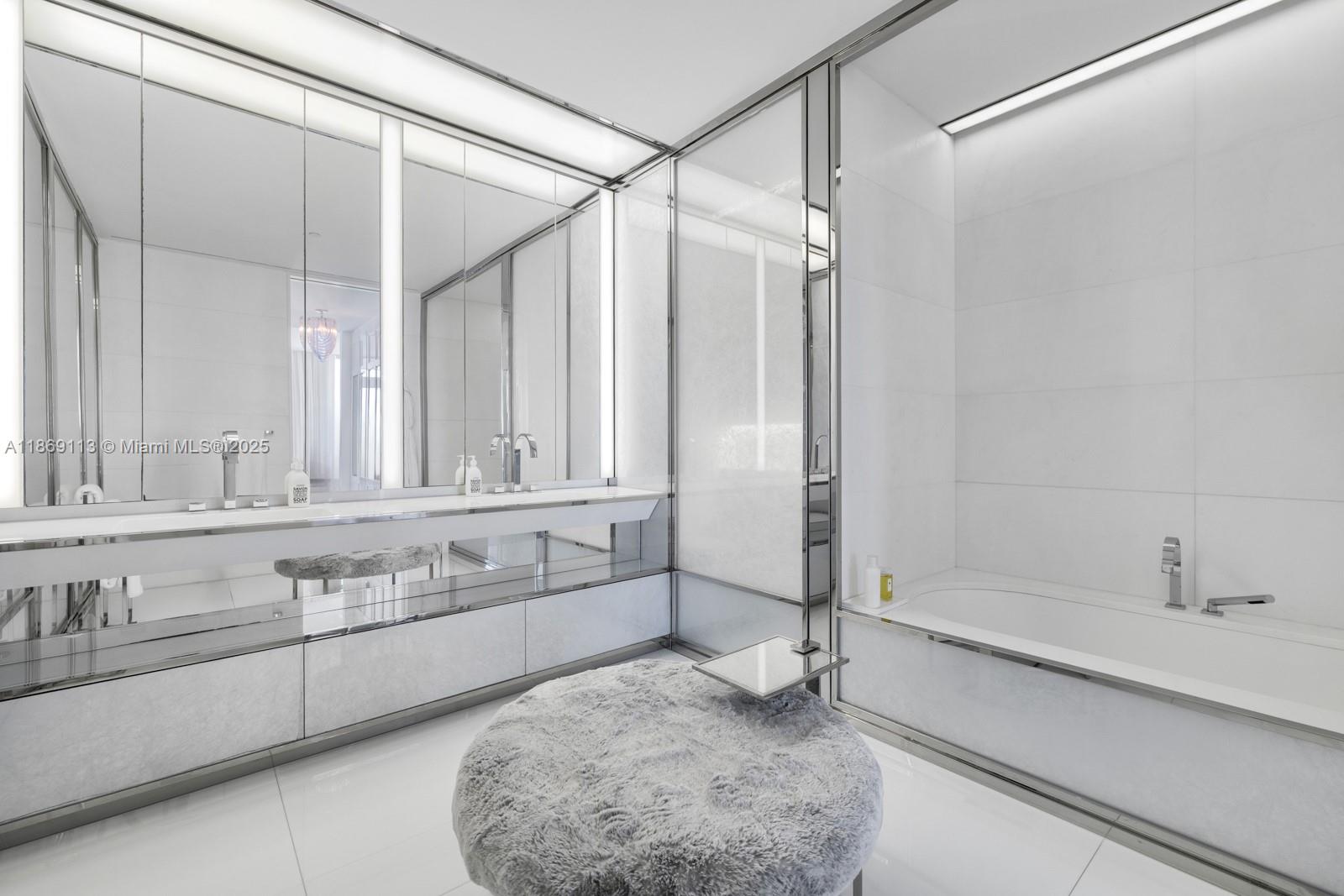 3315 Collins Ave #10B, Miami Beach FL 33140
