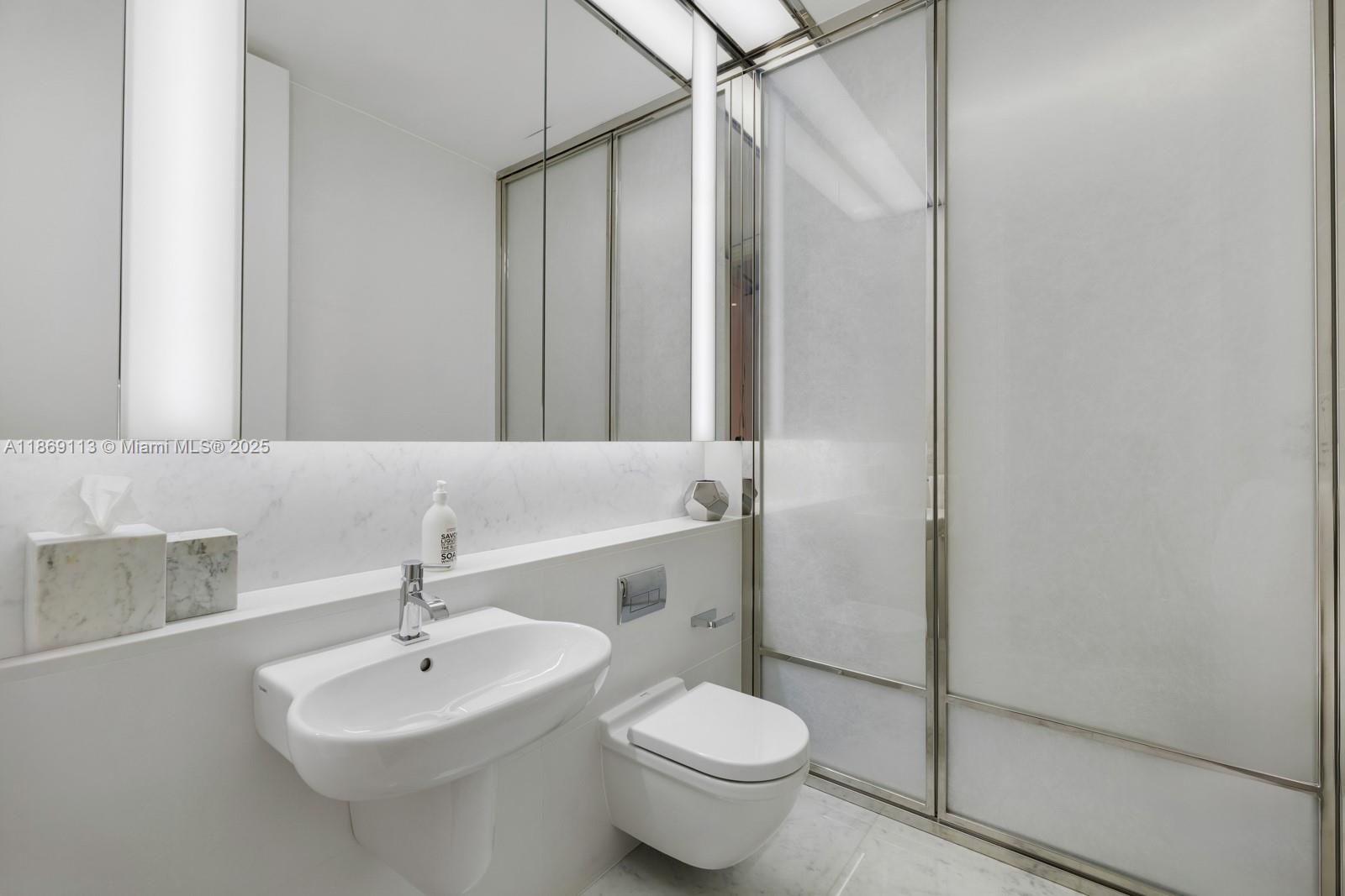 3315 Collins Ave #10B, Miami Beach FL 33140
