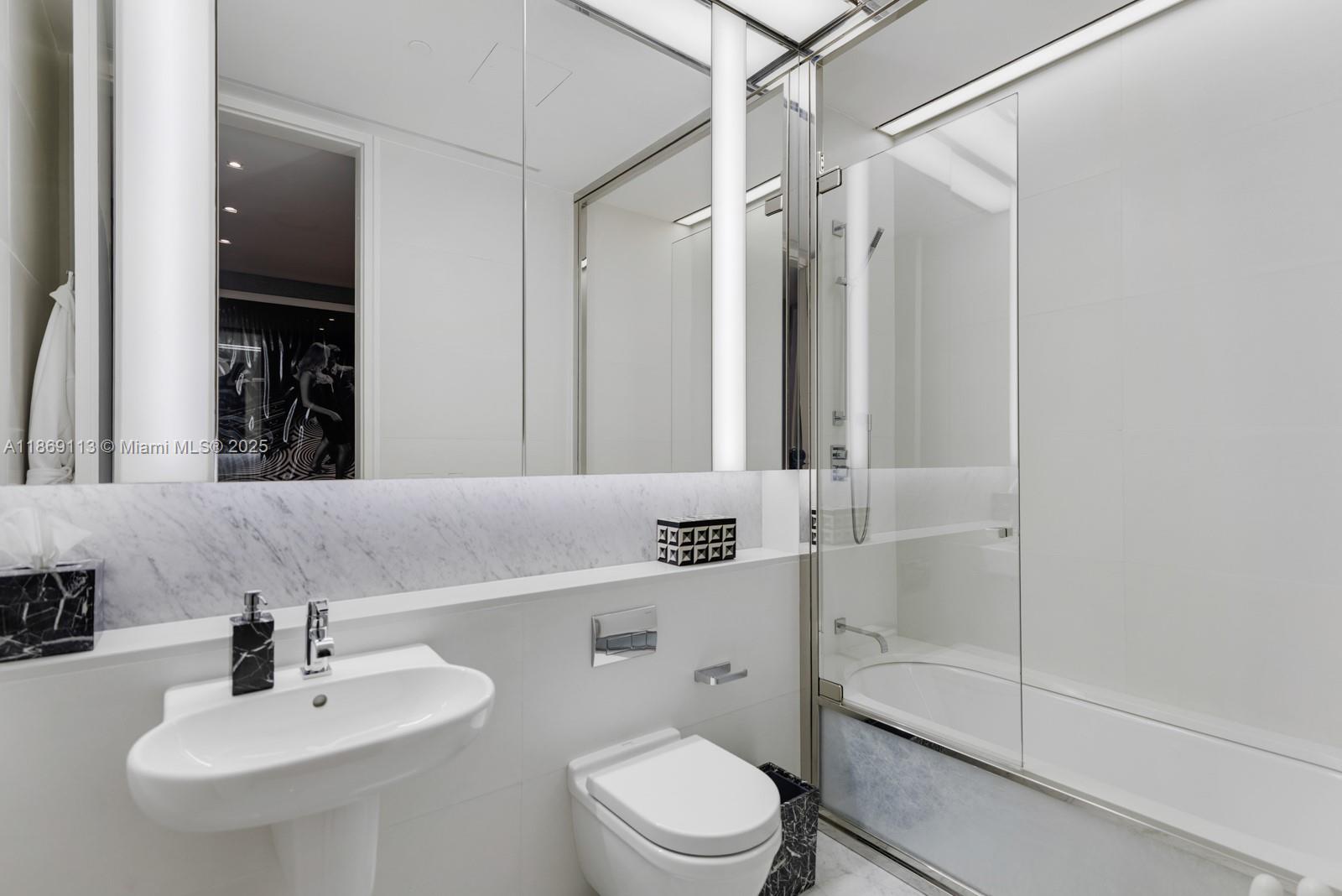 3315 Collins Ave #10B, Miami Beach FL 33140