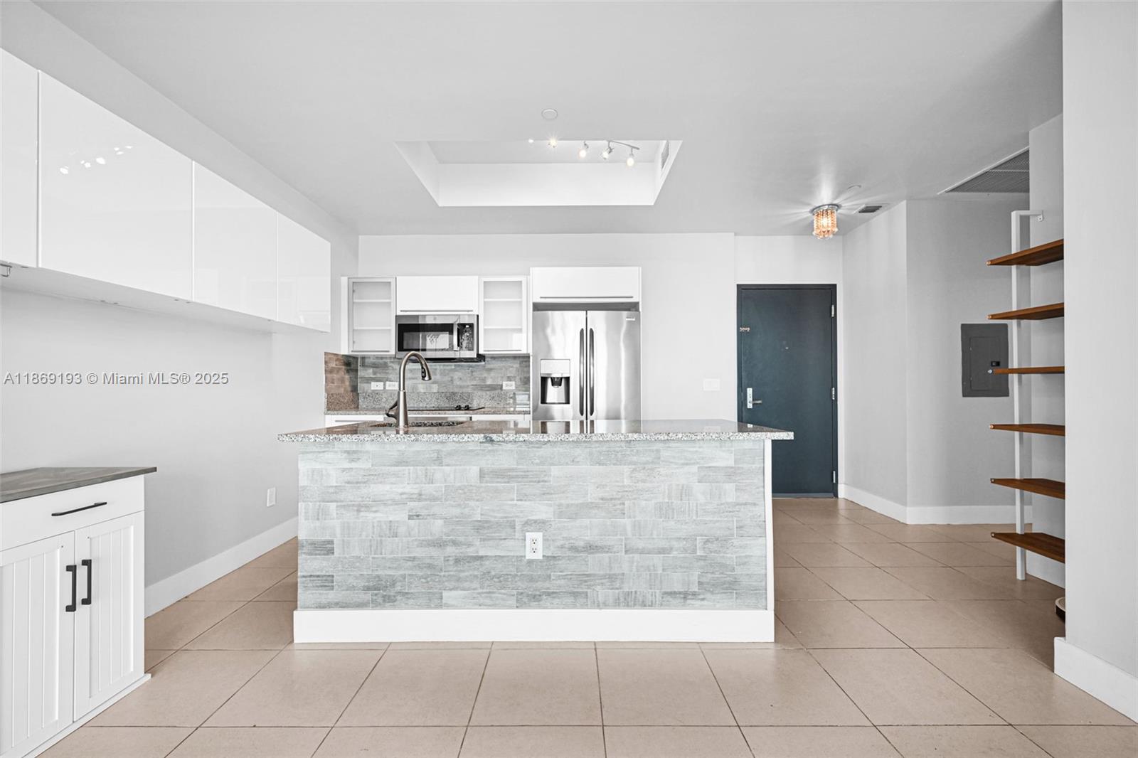 888 Biscayne Blvd #5010, Miami FL 33132
