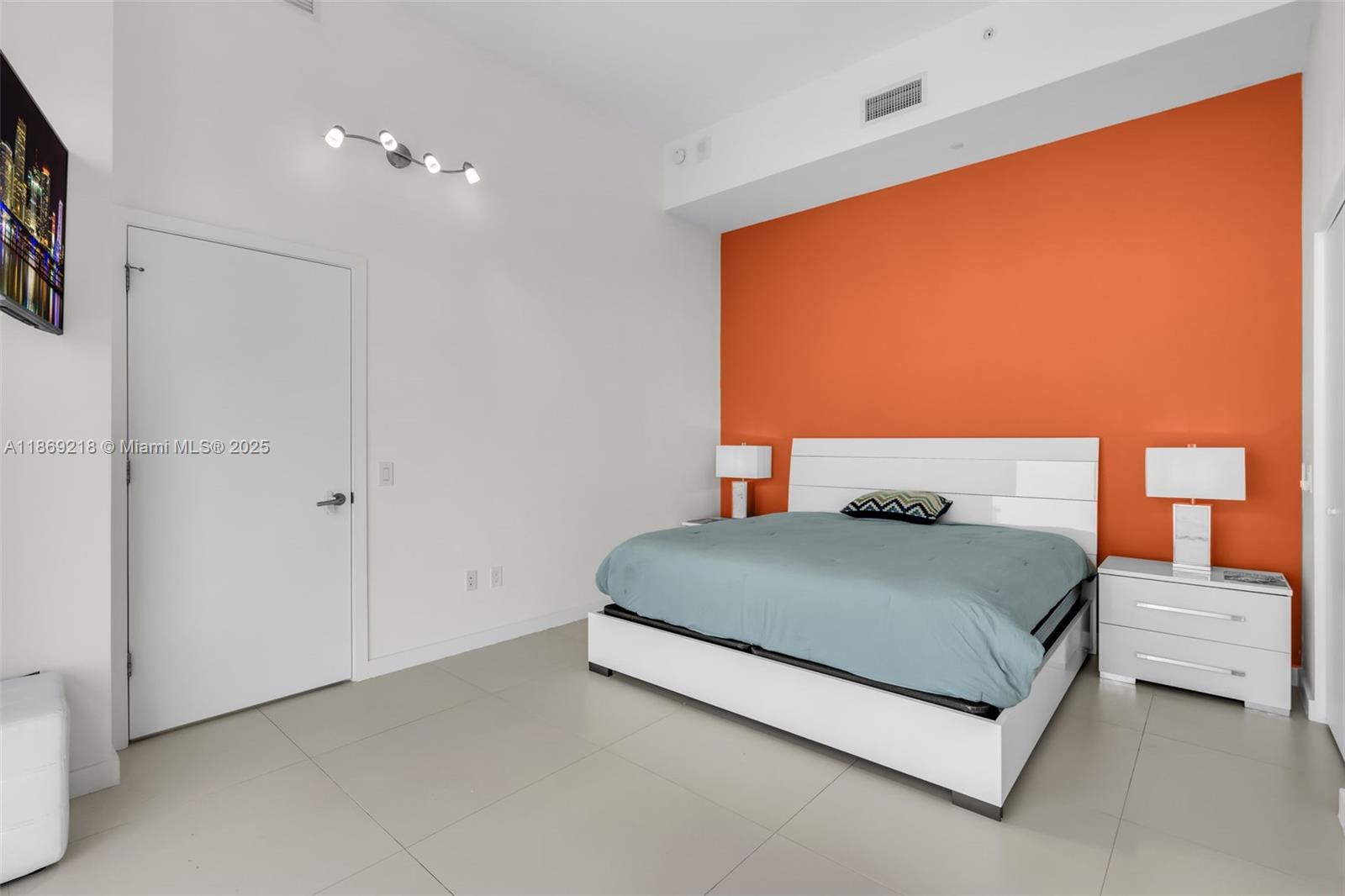 501 NE 31st St #4009, Miami FL 33137