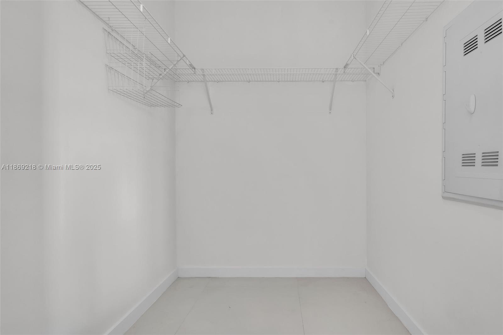 501 NE 31st St #4009, Miami FL 33137