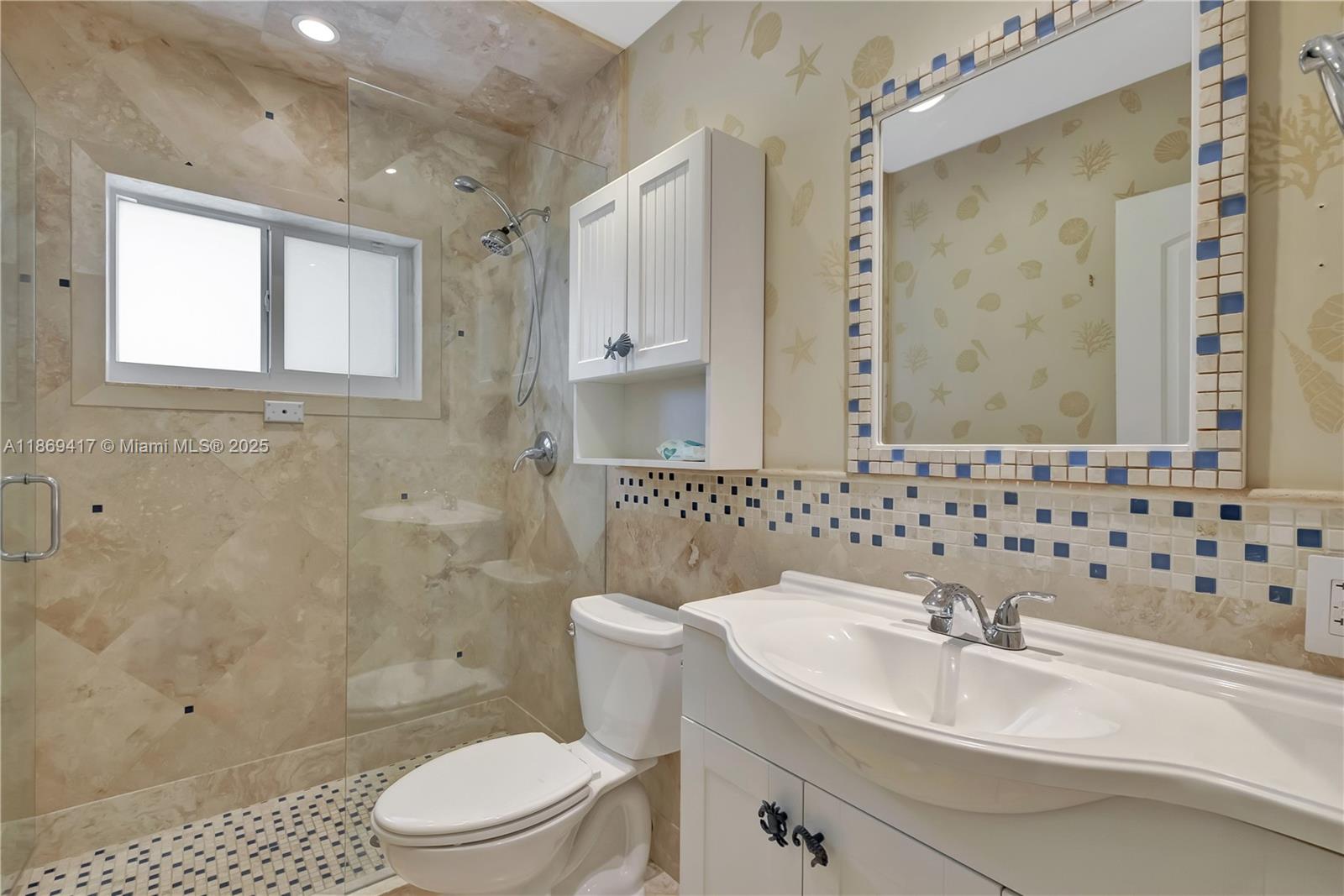 200 Harbor Dr, Key Biscayne FL 33149