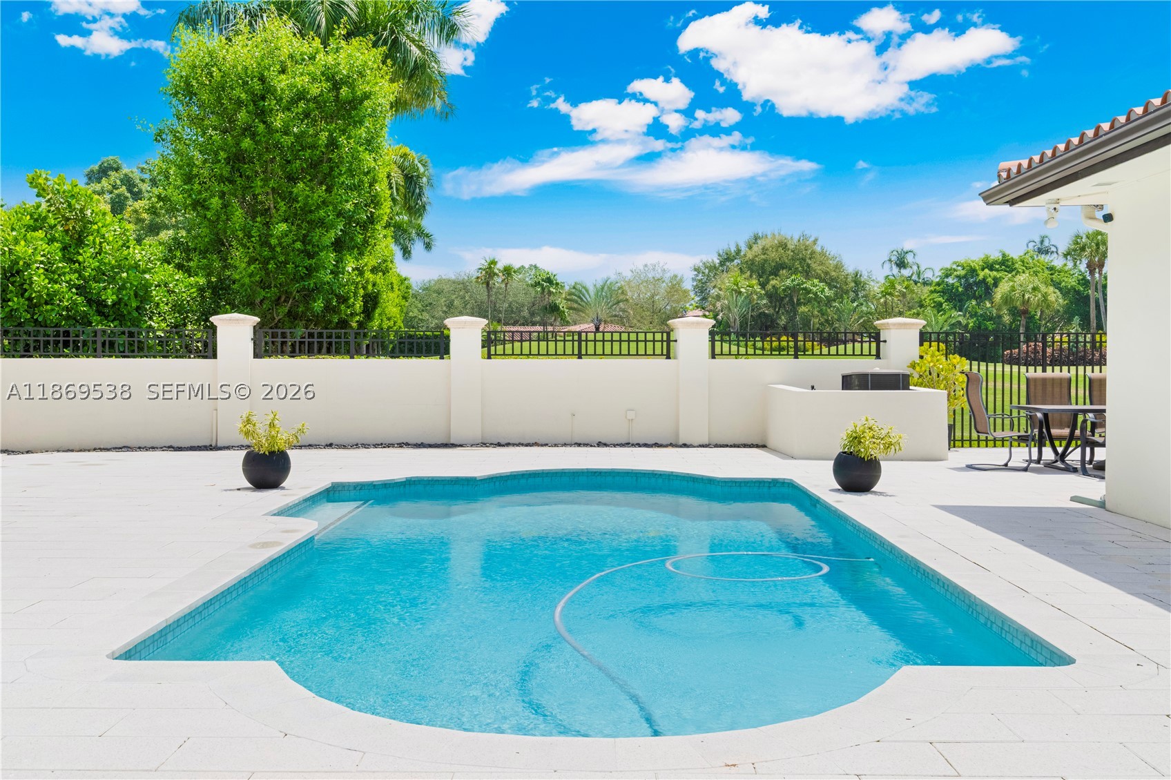 4001 Santa Maria St, Coral Gables FL 33146