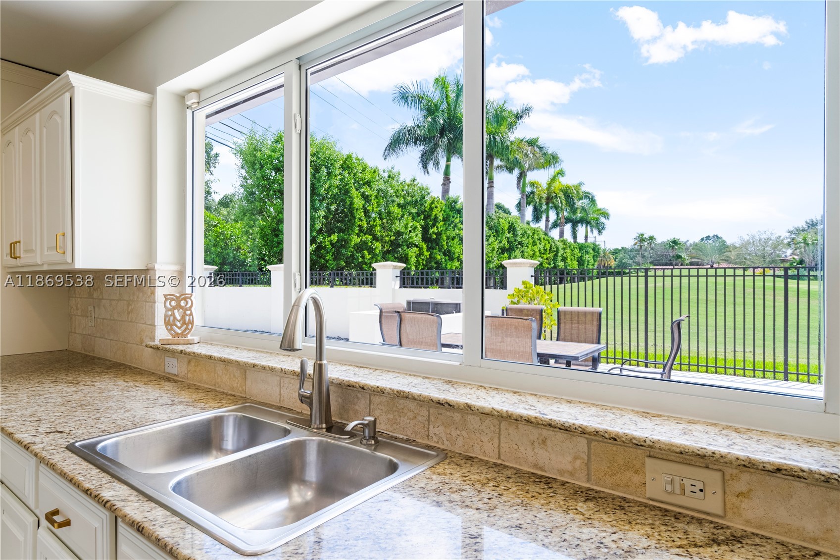 4001 Santa Maria St, Coral Gables FL 33146