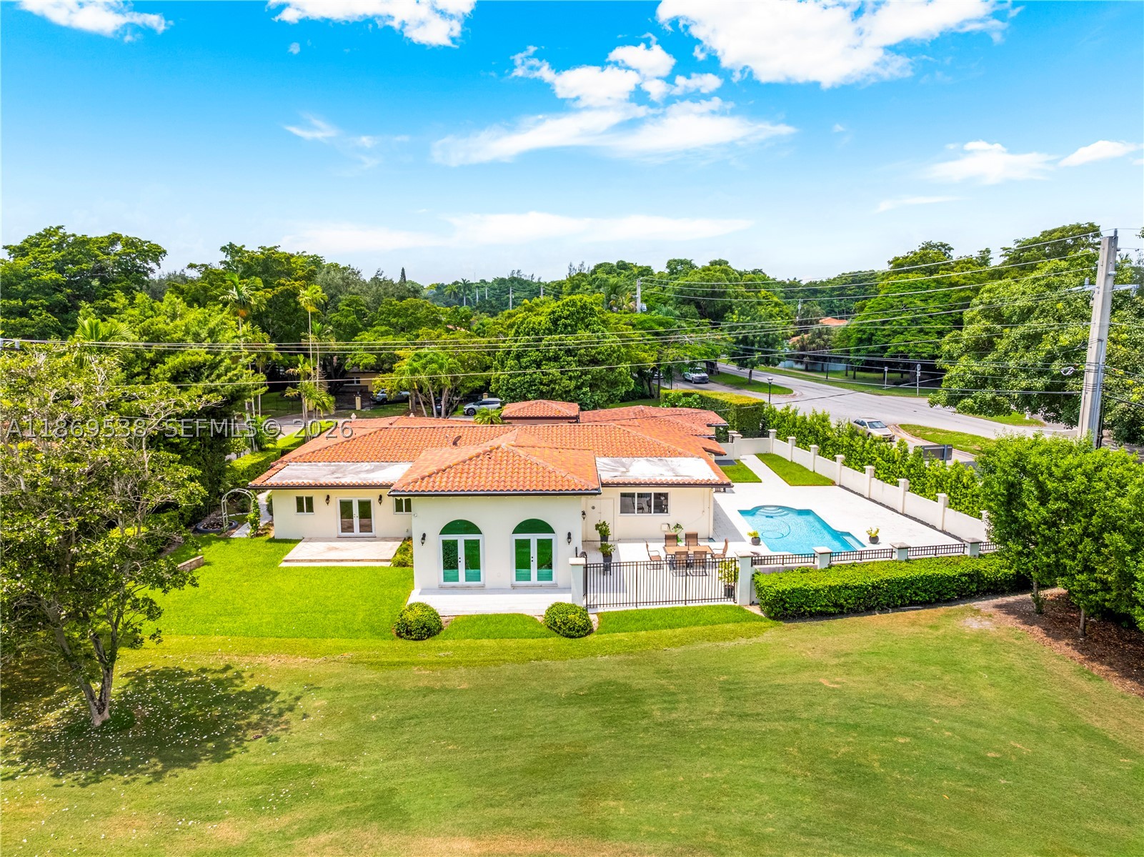 4001 Santa Maria St, Coral Gables FL 33146