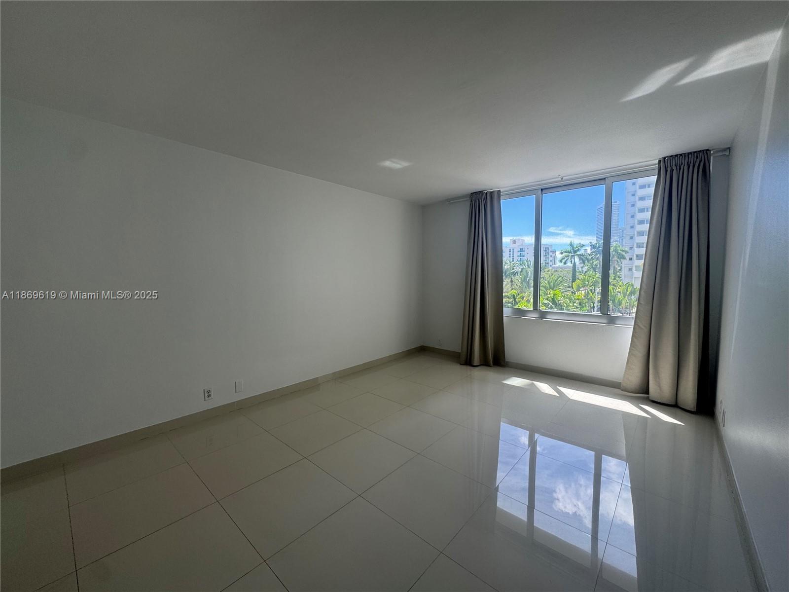1200 West Ave #315, Miami Beach FL 33139