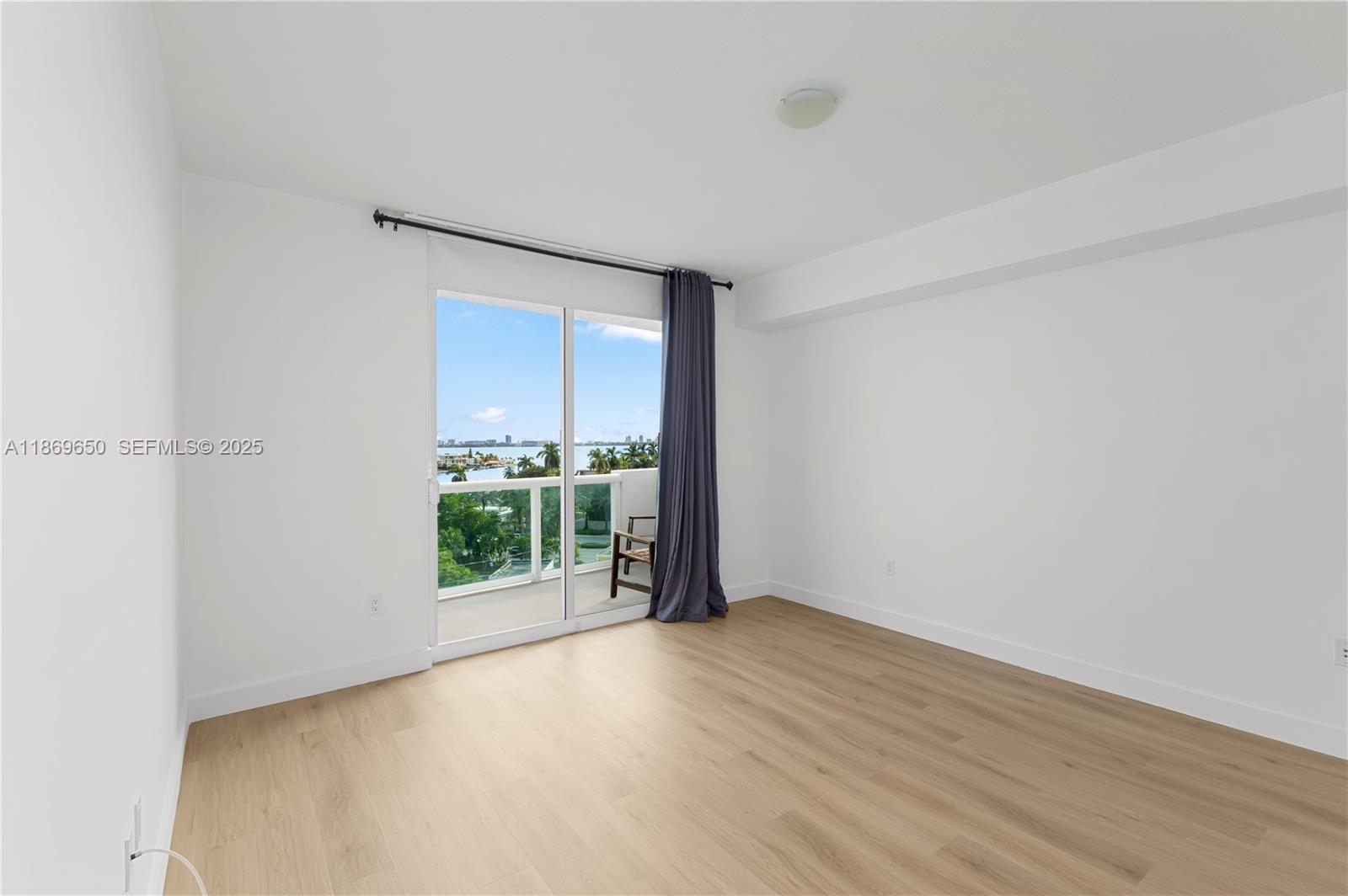 7900 Harbor Island Dr #712, North Bay Village FL 33141
