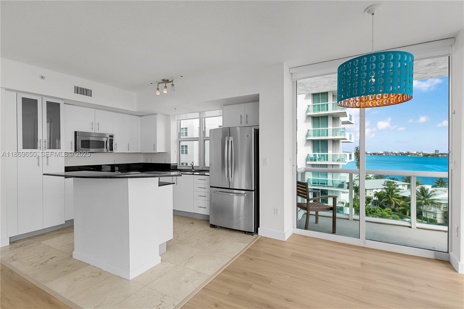 7900 Harbor Island Dr #712, North Bay Village FL 33141