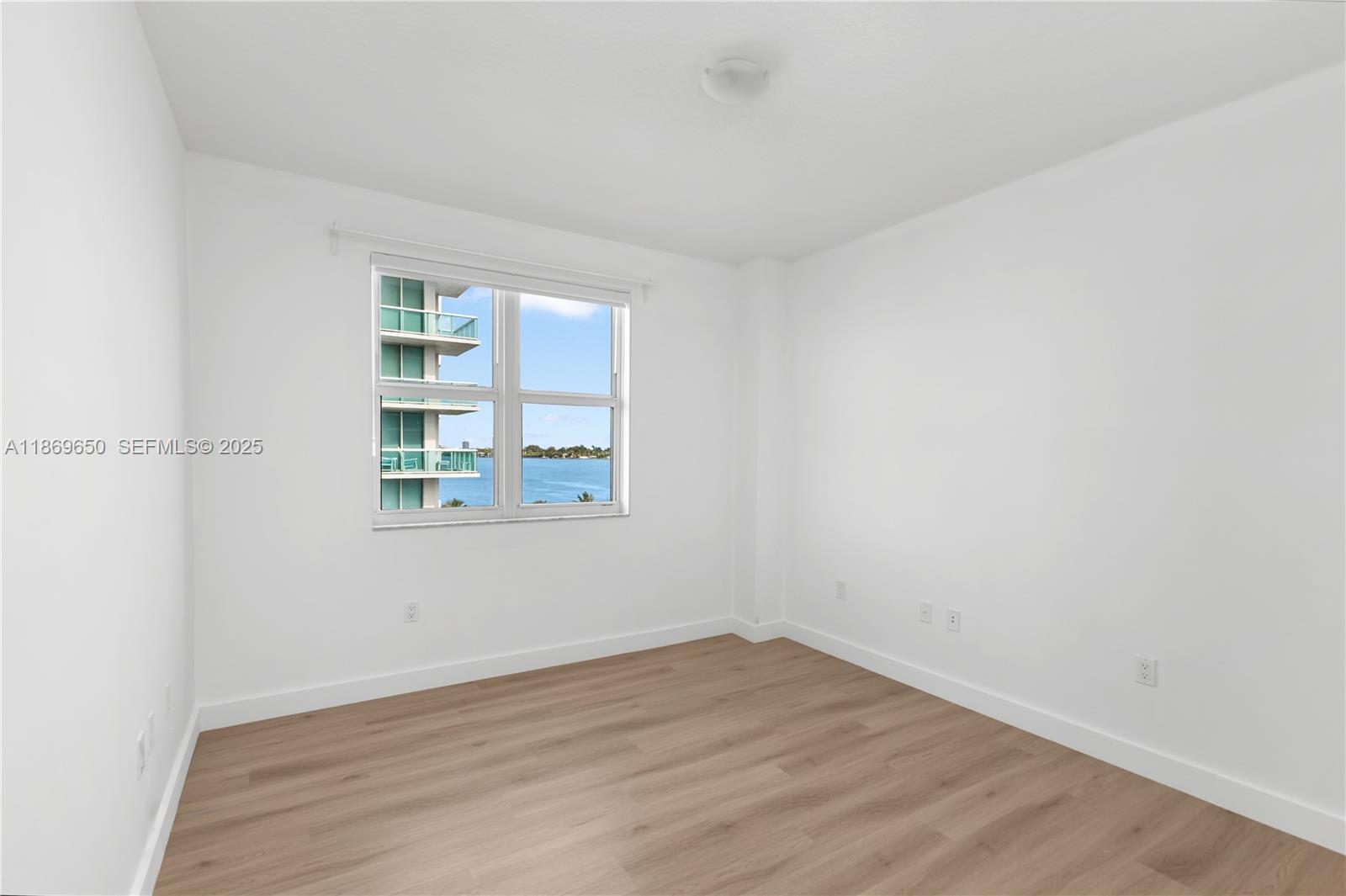 7900 Harbor Island Dr #712, North Bay Village FL 33141