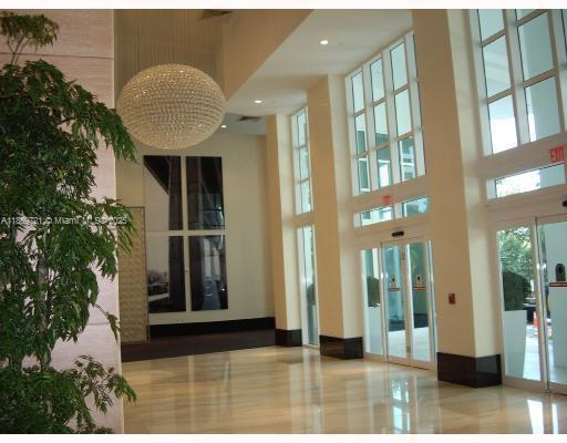 951 Brickell Ave #3707, Miami FL 33131