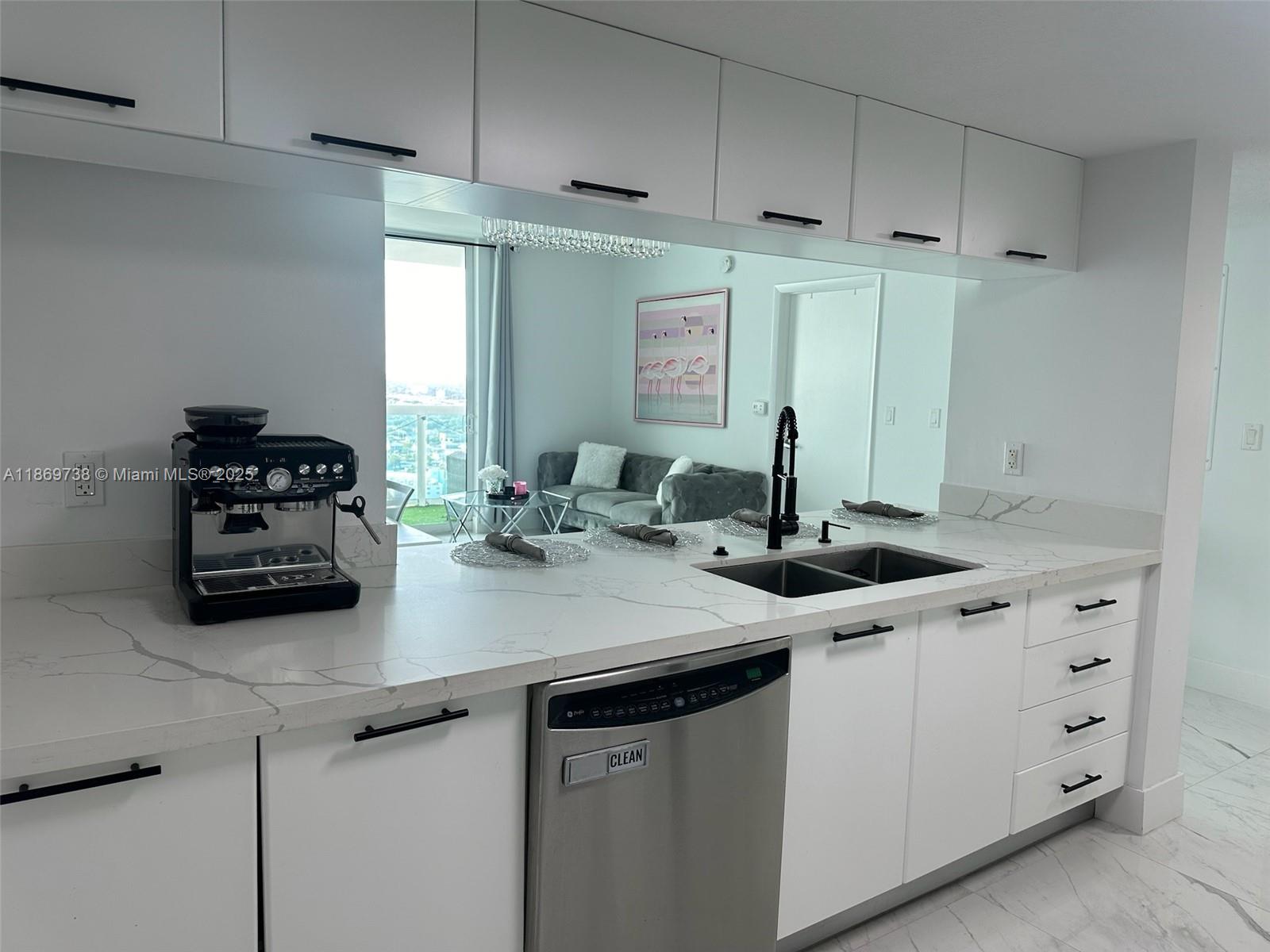 1800 N Bayshore Dr #3702, Miami FL 33132