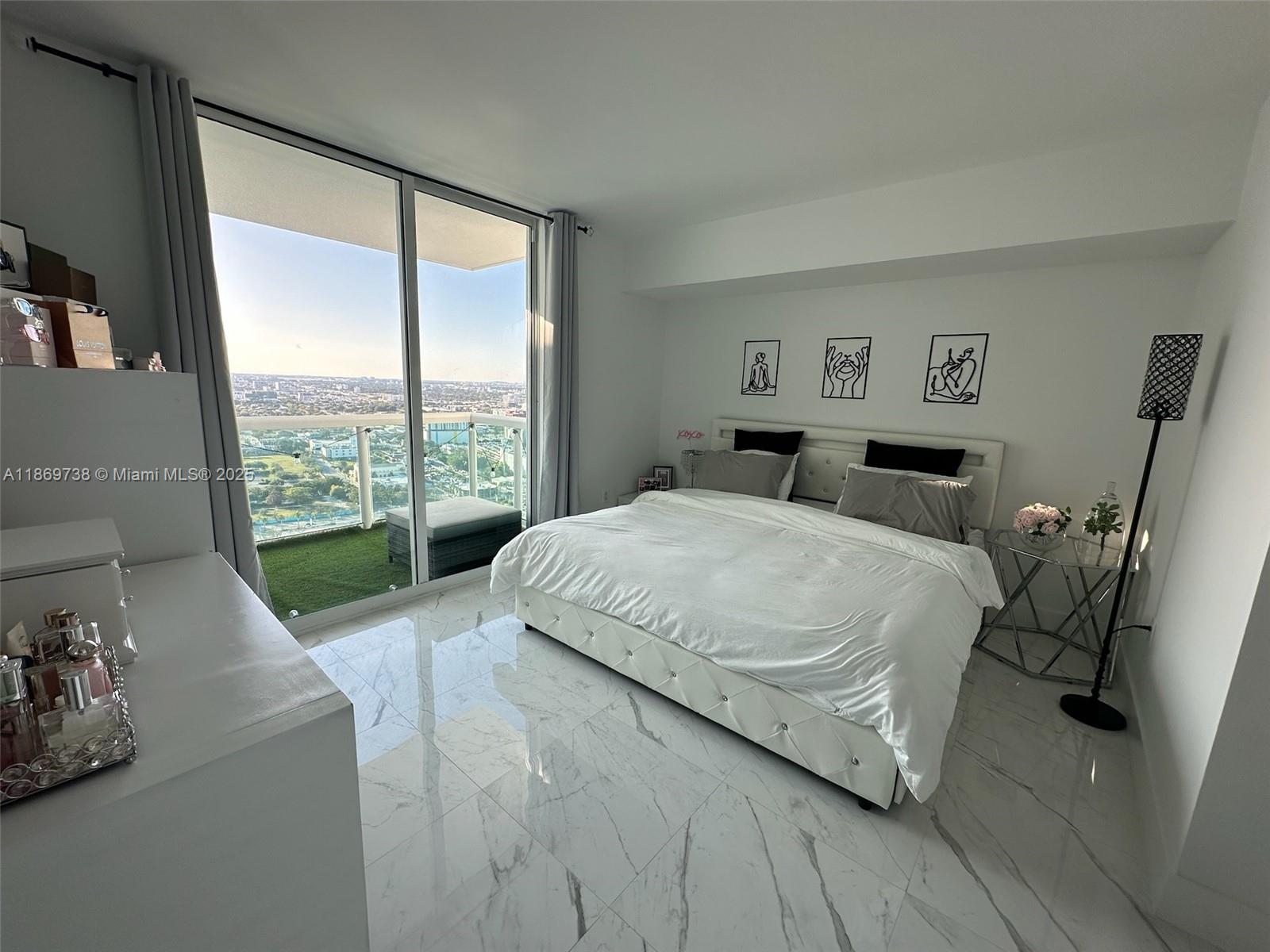 1800 N Bayshore Dr #3702, Miami FL 33132