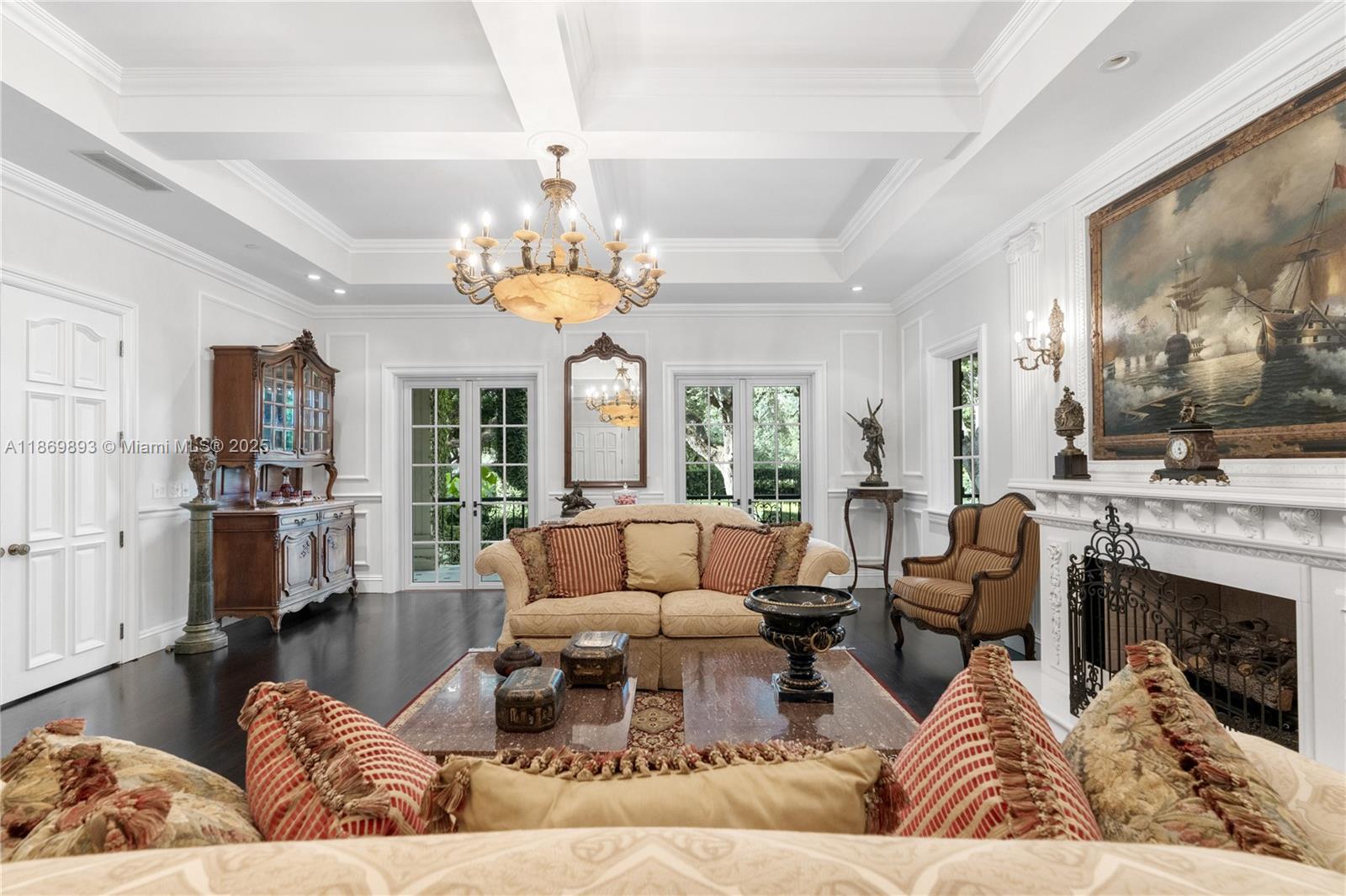 612 Sunset Dr, Coral Gables FL 33143